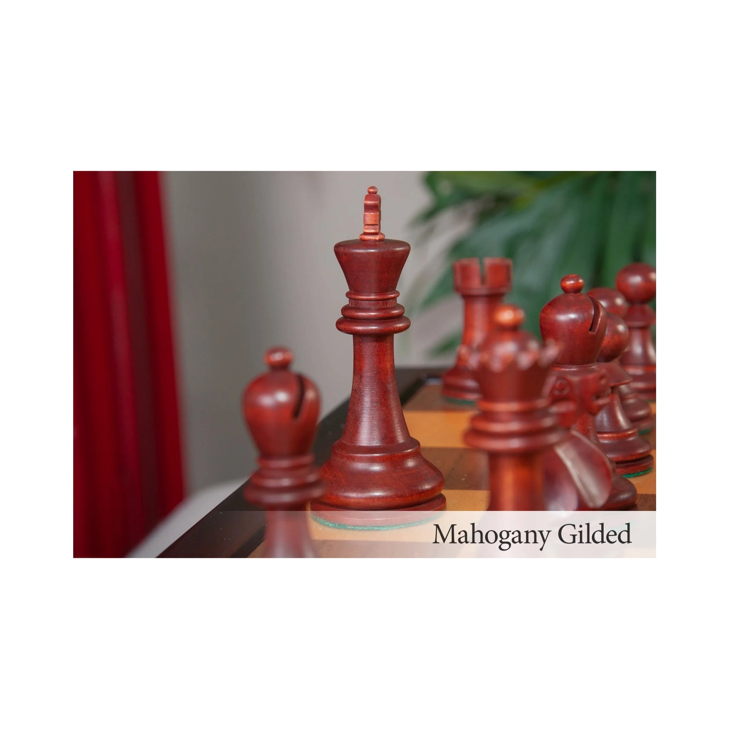 House Of Staunton Reykjavik II Series Tournament Chess Set and Tiroir Combination
