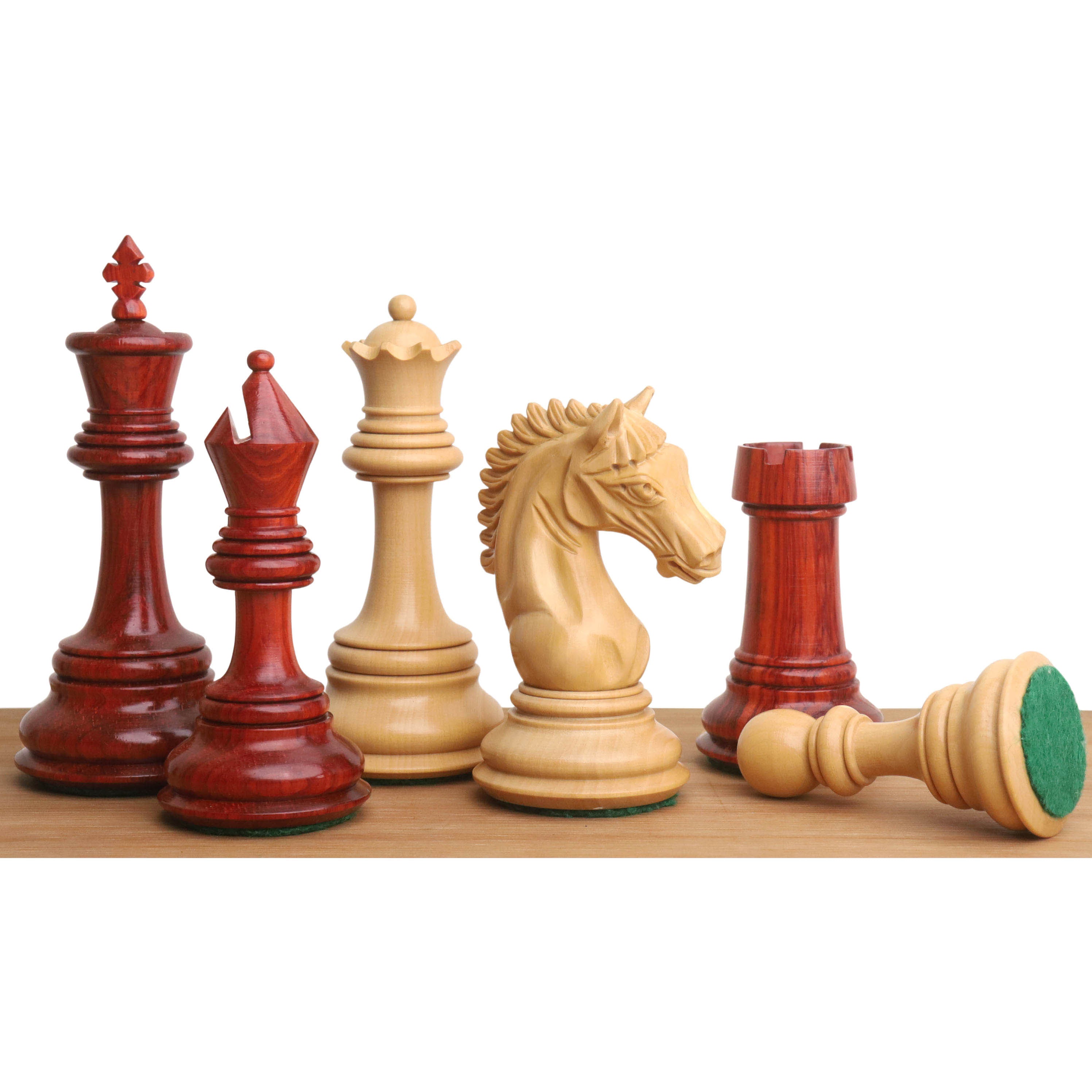 Tilted Knight Staunton chess pieces in bud rosewood, 109mm king