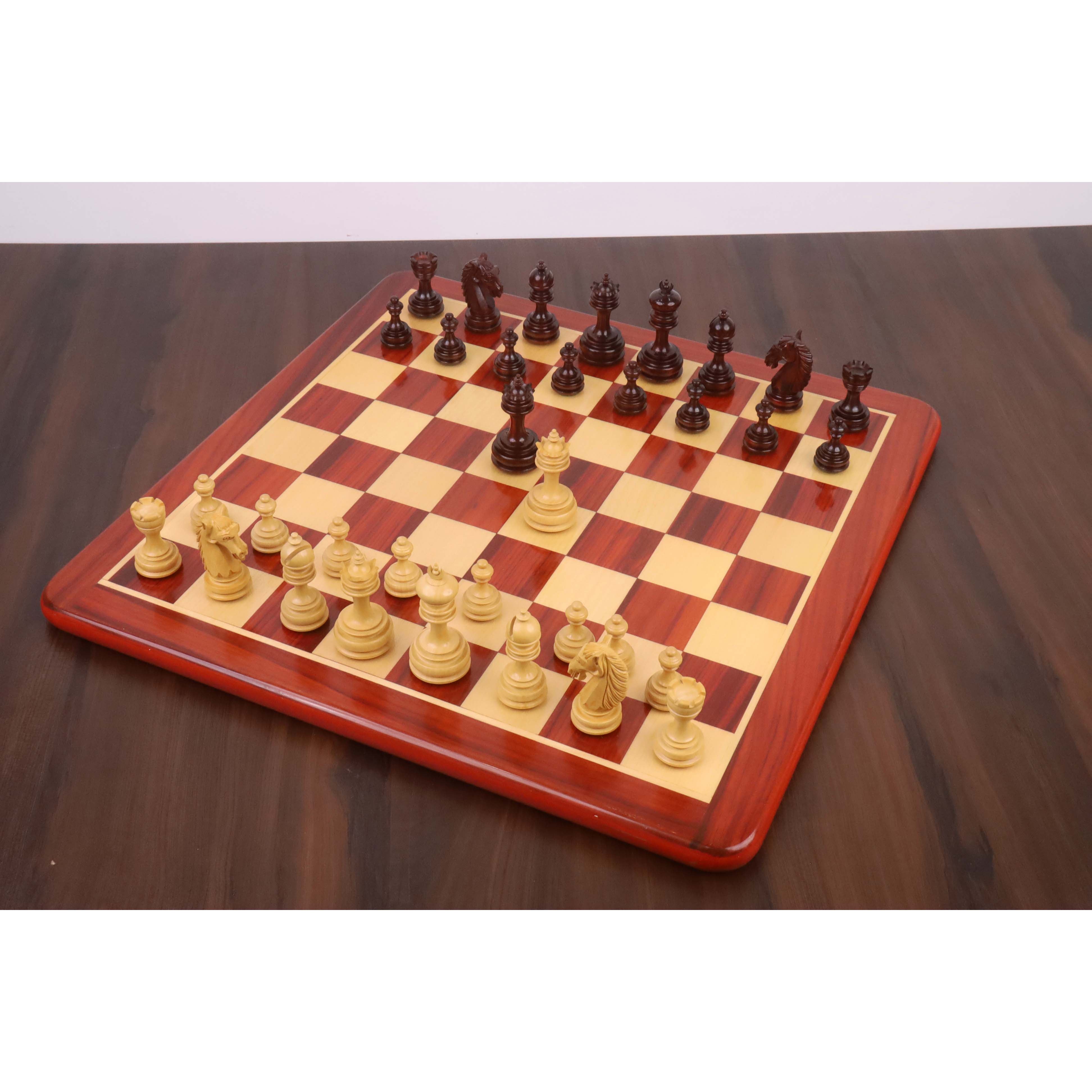 Bud Rosewood and Boxwood chessmen, 83mm king