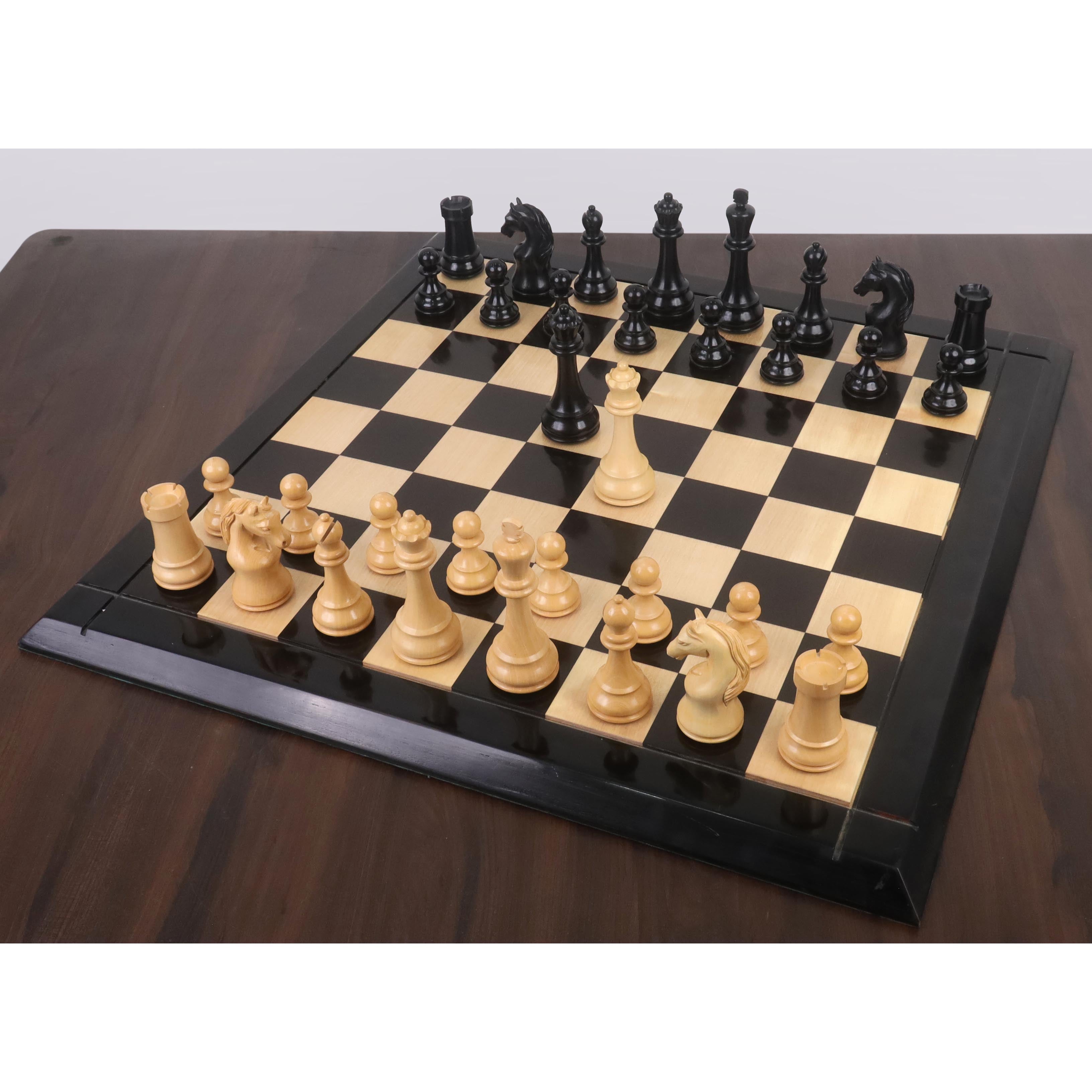 127mm king and matching chessmen in Ebony Wood and Boxwood