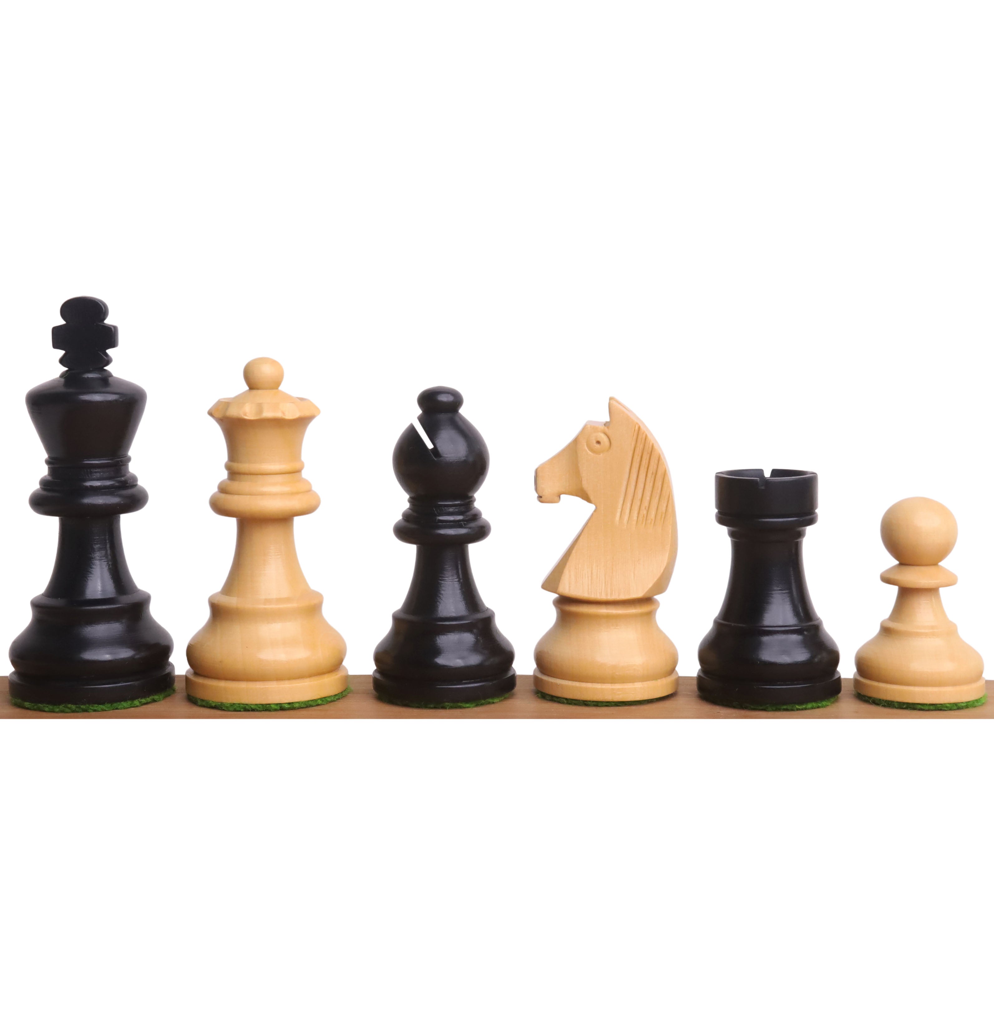 Ebonised Boxwood chessmen with a 71mm king