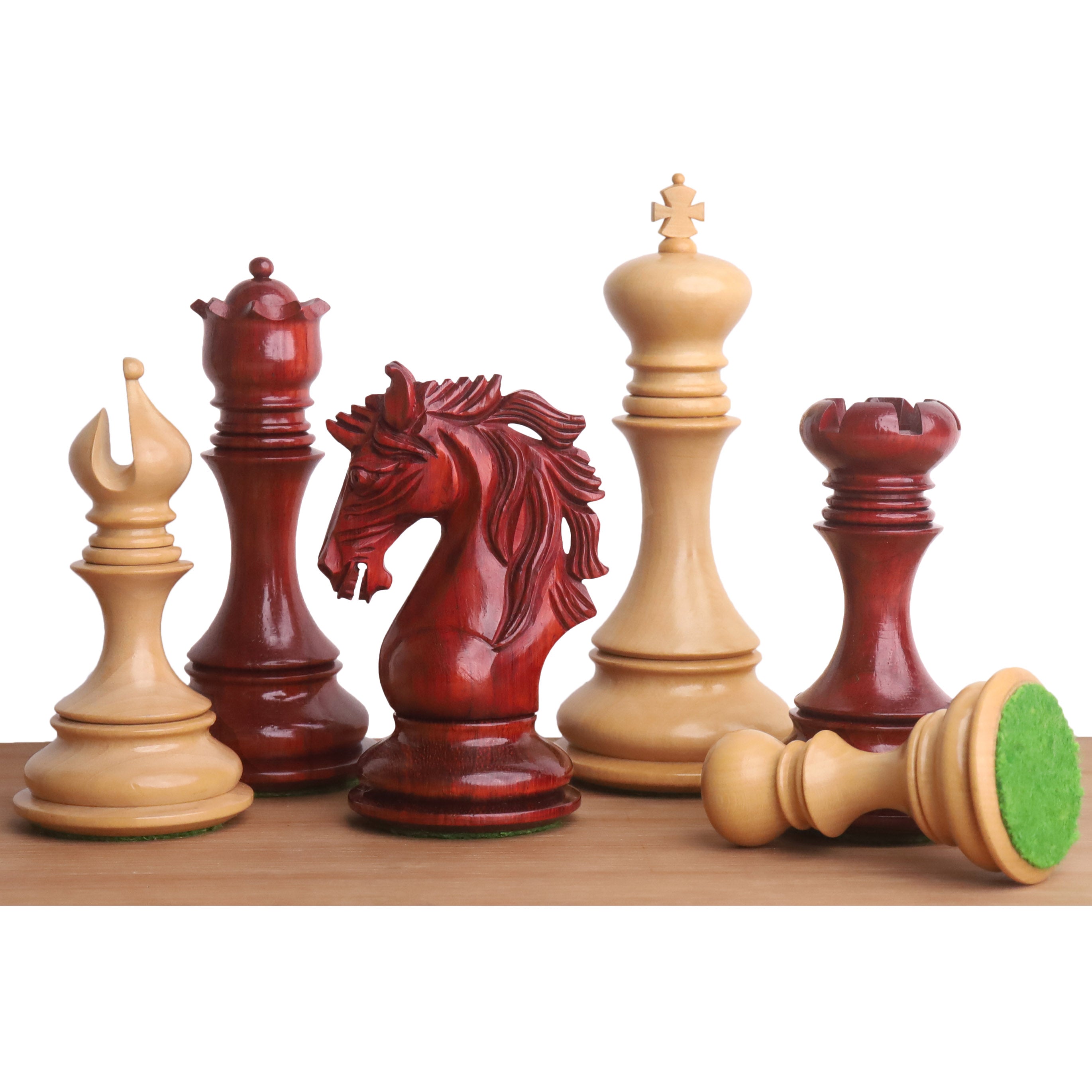 Bud Rosewood chessmen with an 111mm king