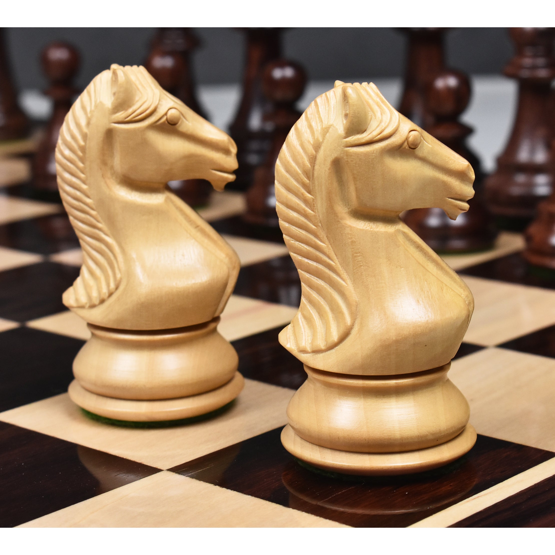 Majestic Series Staunton 101mm Chess Pieces