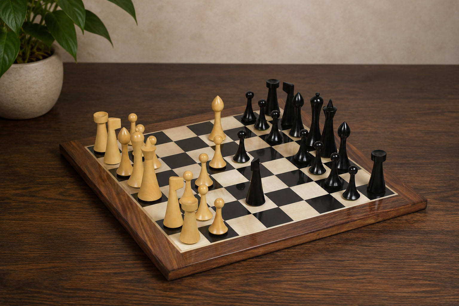 Knight carving detail on the Hermann Ohme Minimalist chess set in ebonised and boxwood