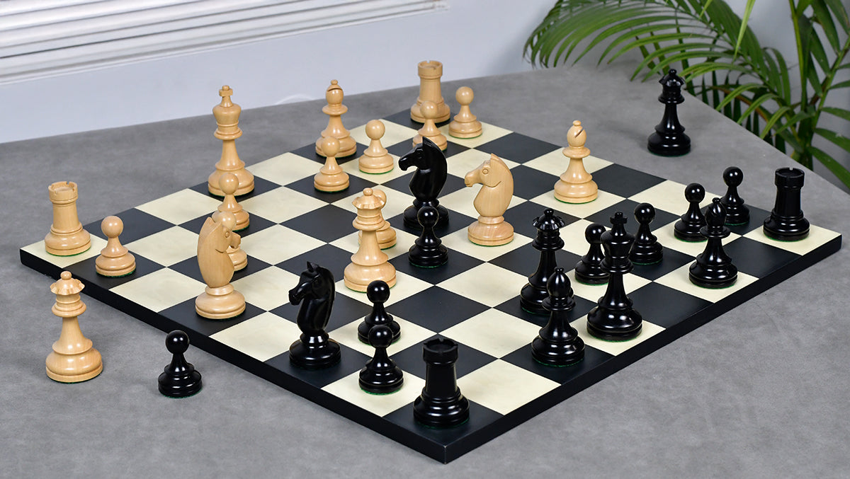 Ebonised boxwood chess pieces with 73mm knights, Stockholm Interzonal reproduction