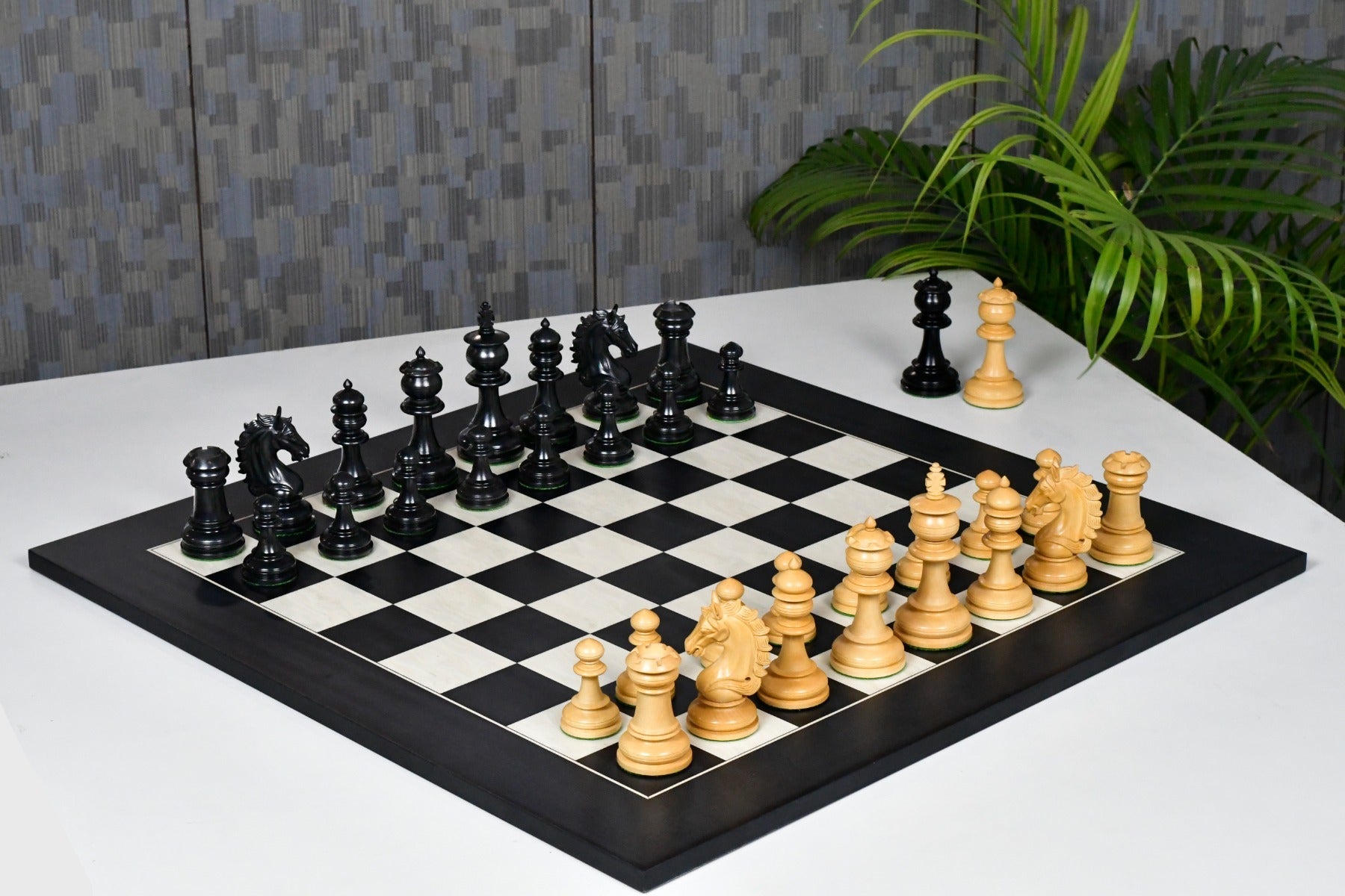 Artisan Knight wooden chess pieces, 114mm king, Ebony finish