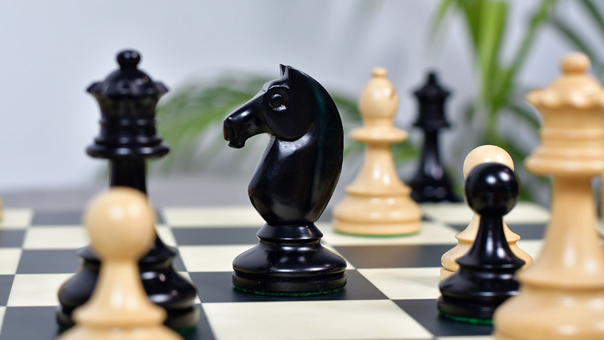 1962 Stockholm Interzonal chess pieces, ebonised boxwood dark side