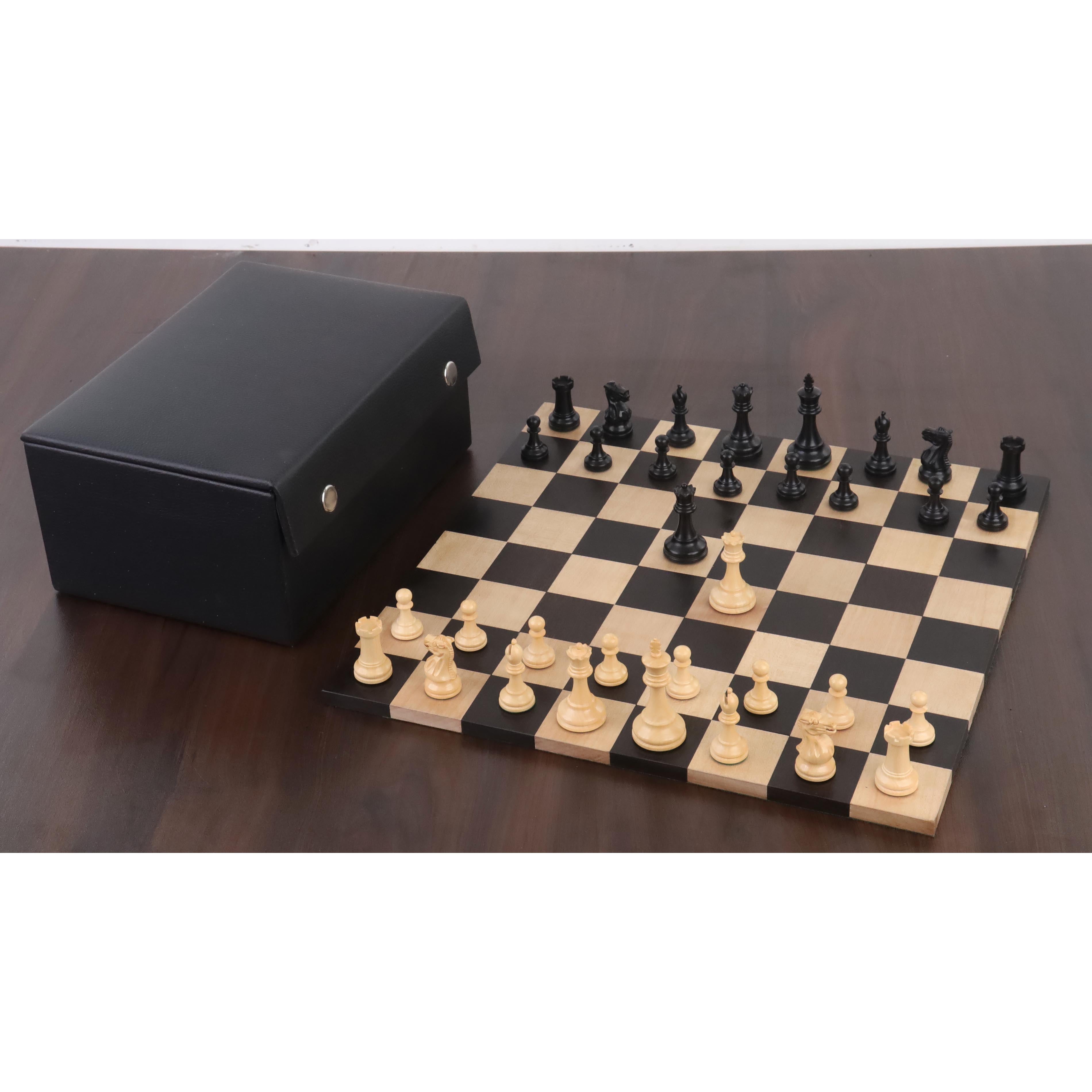 Ebonised Boxwood king on a 27mm base