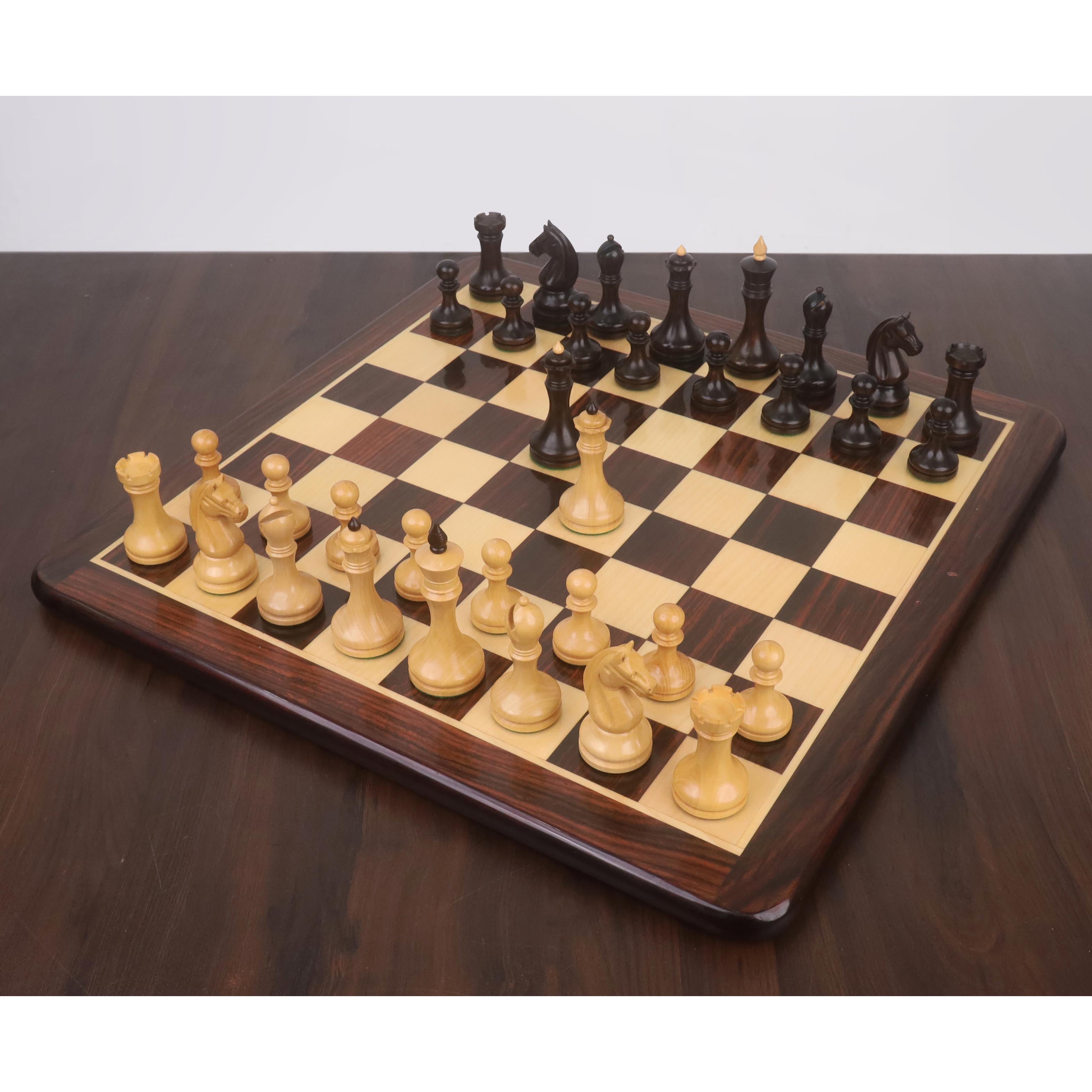 Mahogany Stained Boxwood and Boxwood chessmen, 96mm king