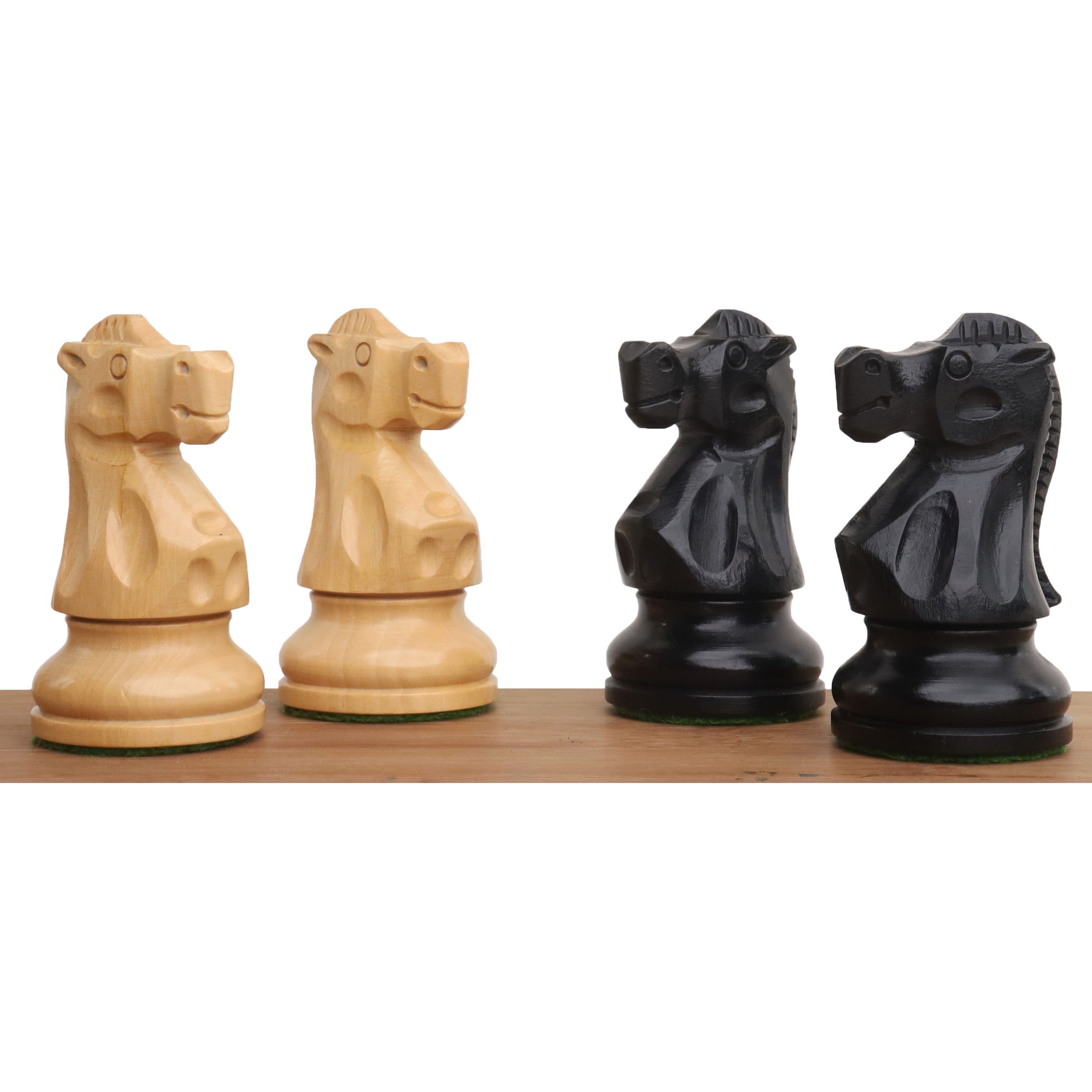 Ebonised boxwood and boxwood Reykjavik Series Staunton chessmen