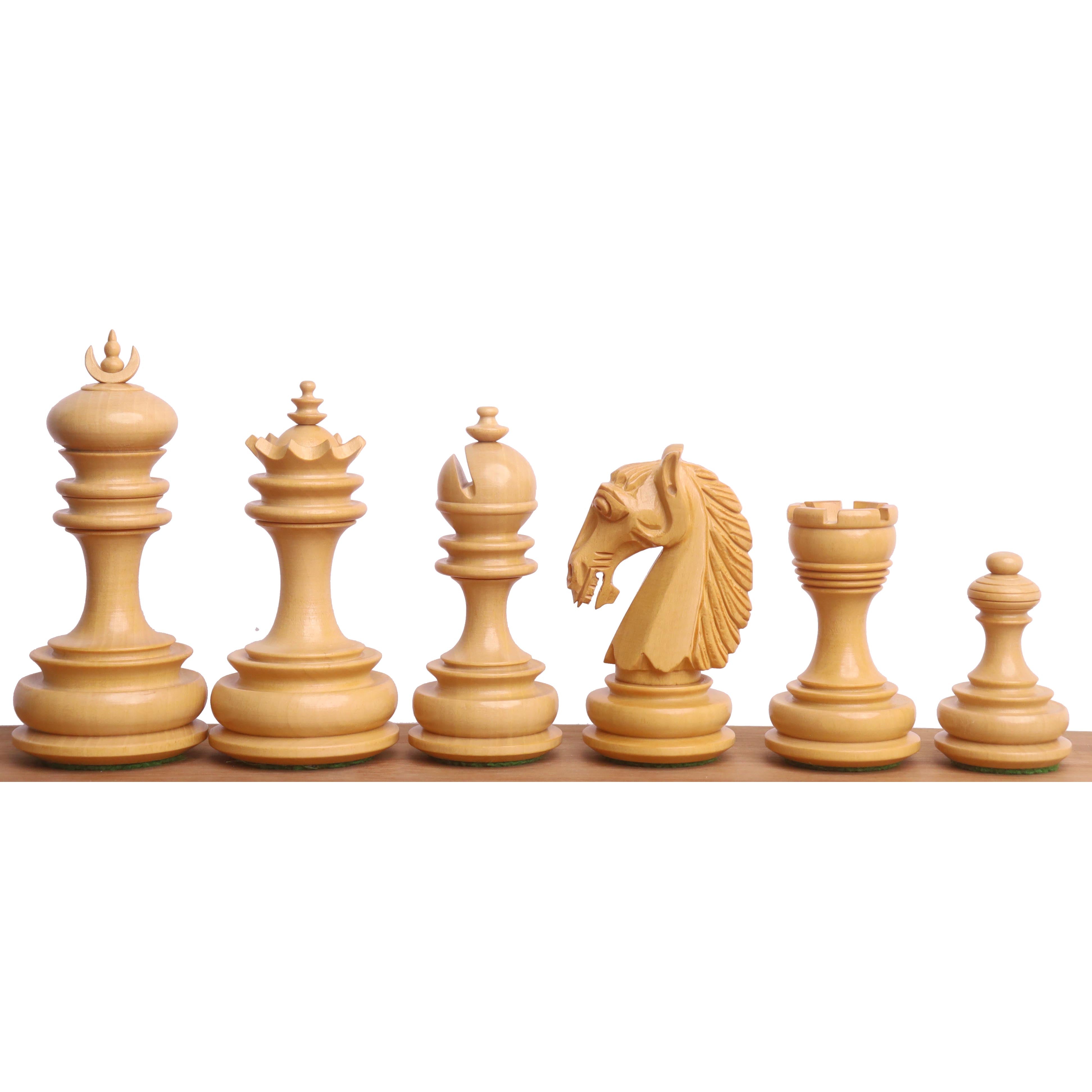 83mm king and matching chessmen in Bud Rosewood and Boxwood