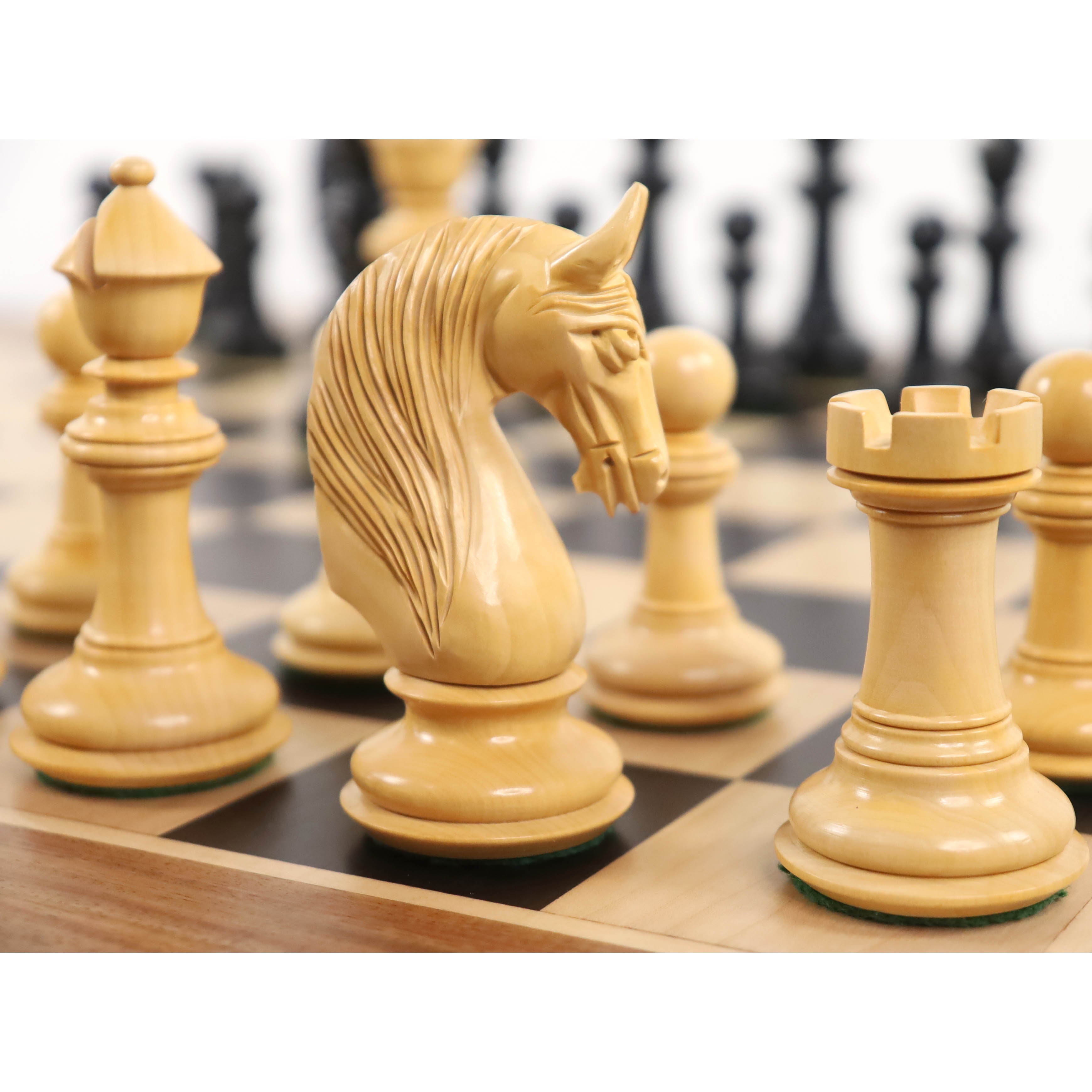 Bath Staunton chess pieces in ebony, 118mm king