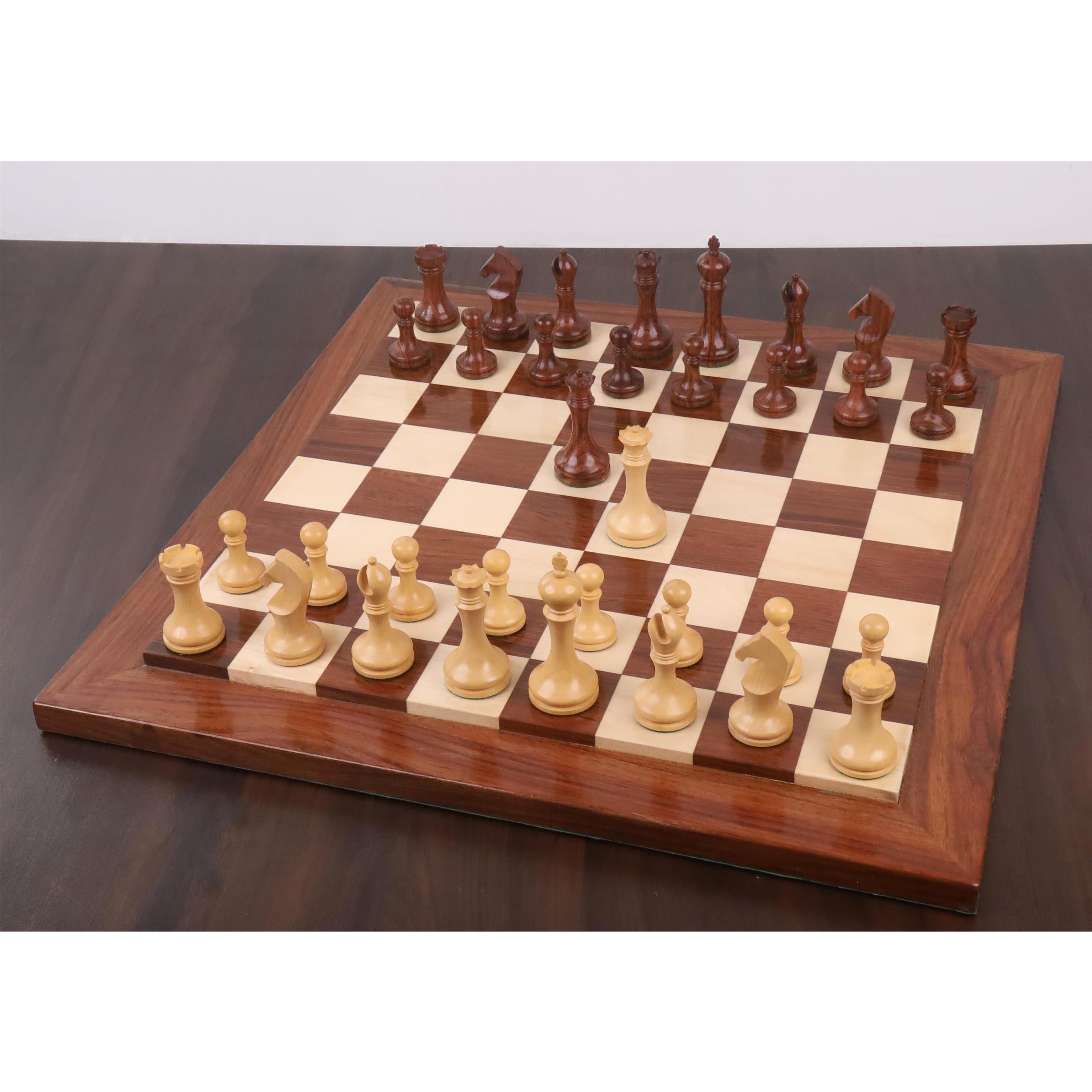 Golden Rosewood and Boxwood chessmen, 98mm king on a 39mm base