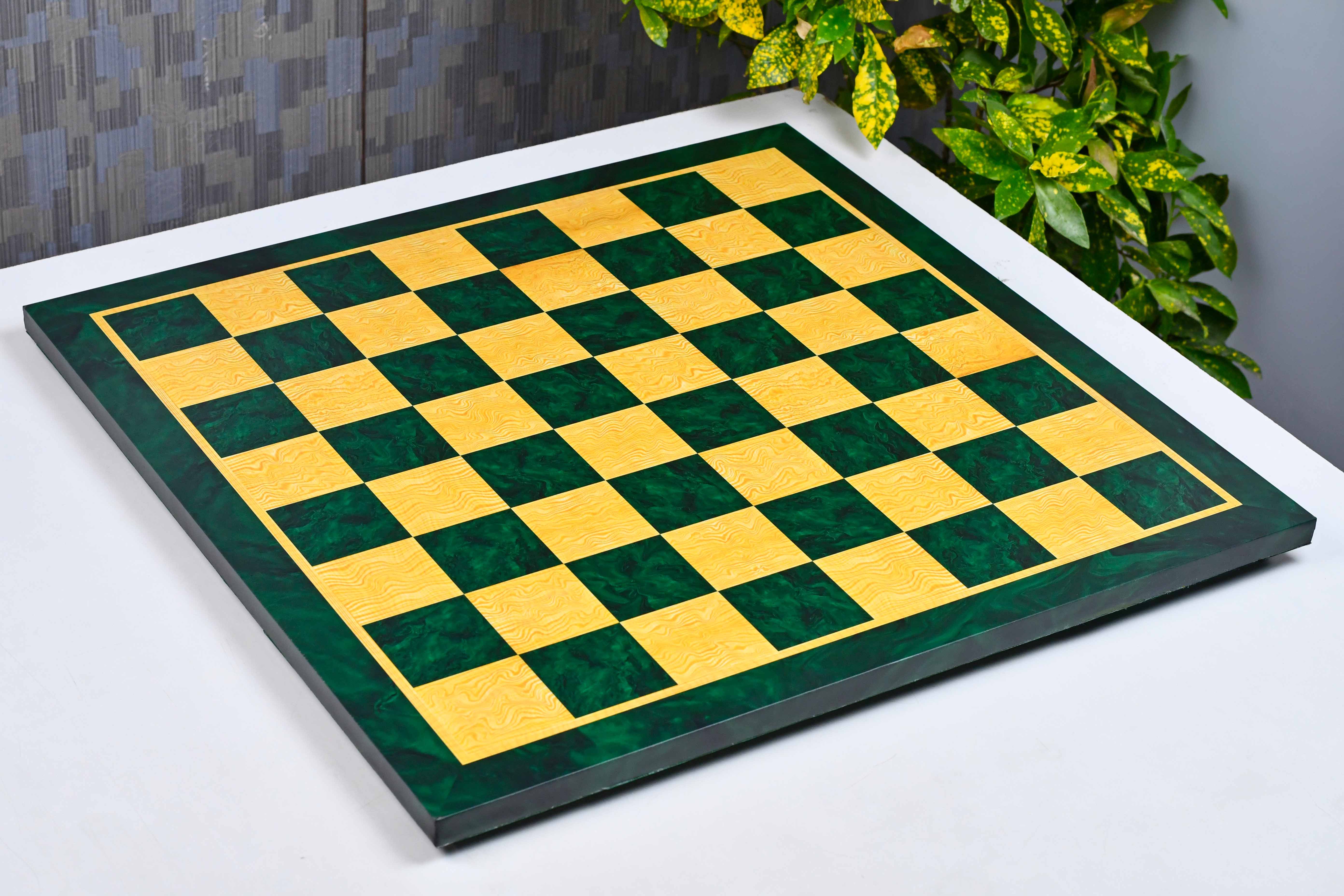Green burl chess board, close detail of the surface