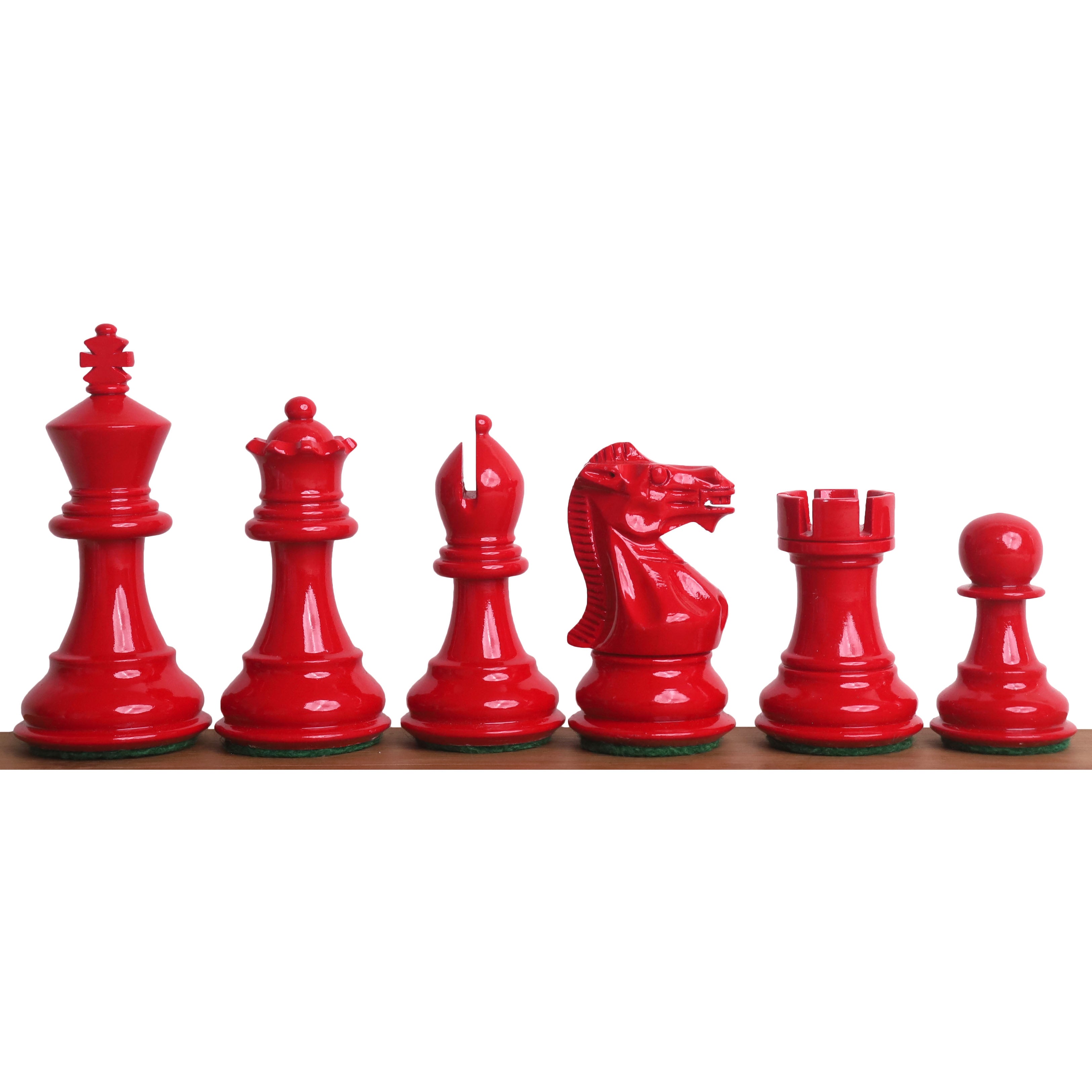 Red Painted Boxwood and White Painted Boxwood chessmen, 76mm king