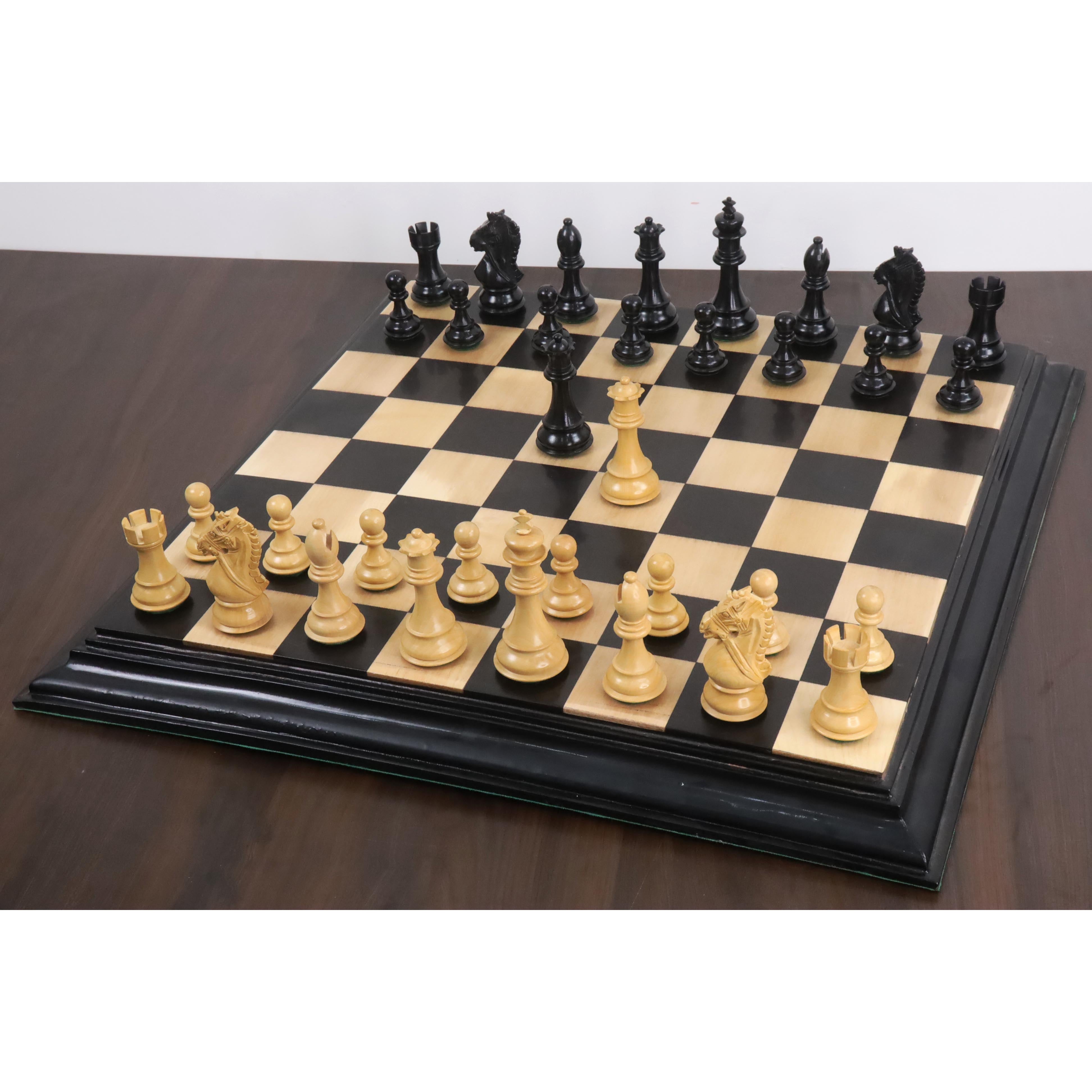 101mm king and matching chessmen in Ebony Wood and Boxwood