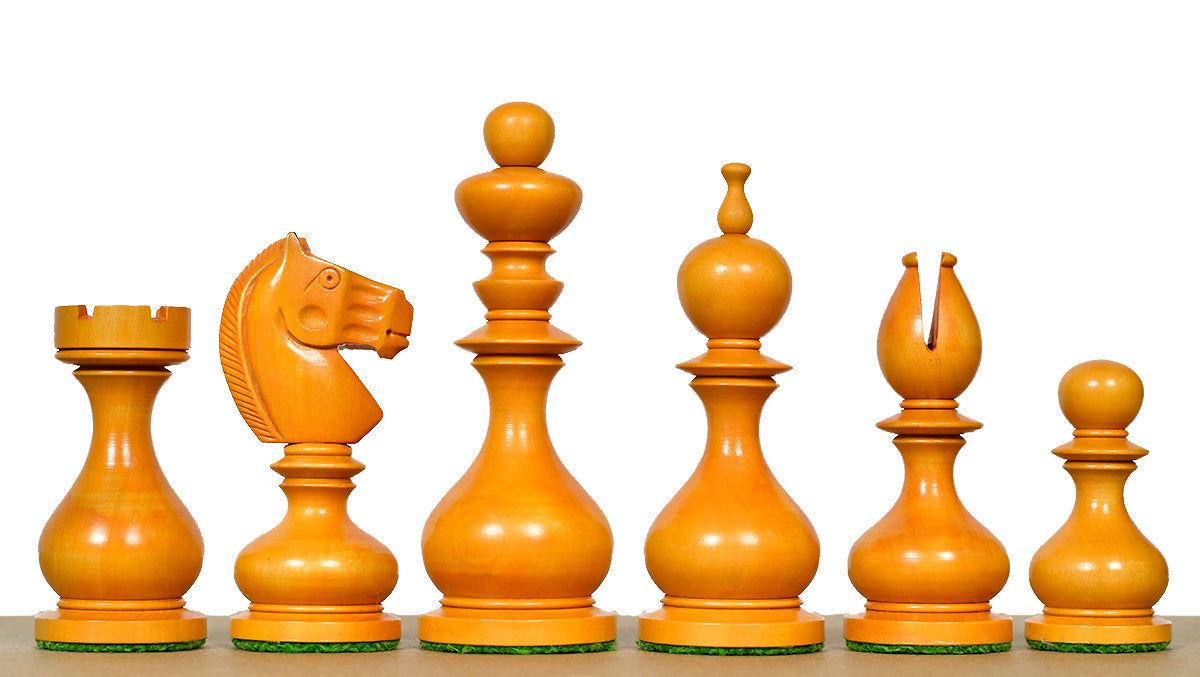 Antique Dublin Calvert chess pieces, ebonised and antiqued boxwood, hand carved in India