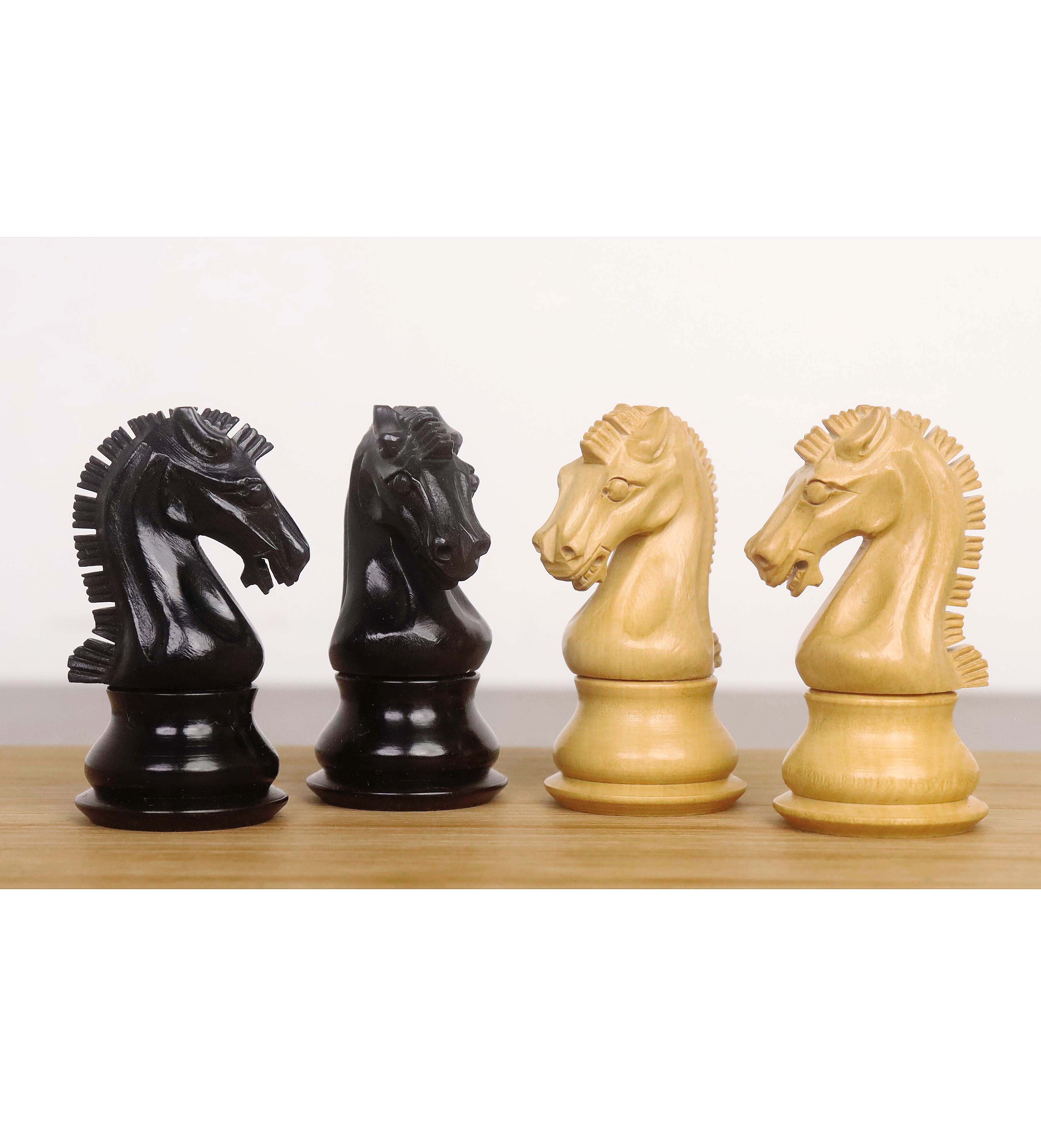 34 piece chessmen set in Ebonised Boxwood and Boxwood
