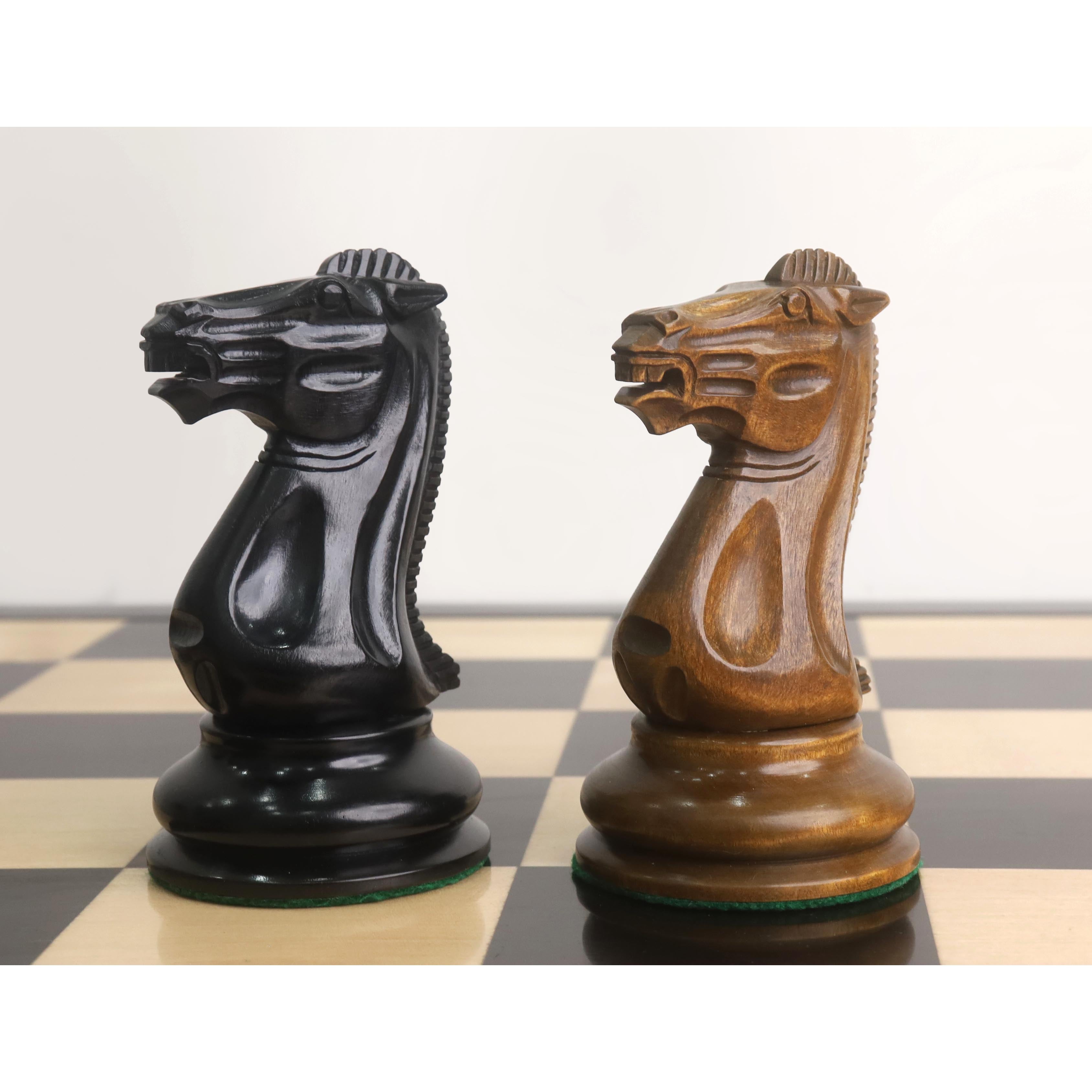 34 piece chessmen set in Ebony Wood and Distress Antiqued Boxwood