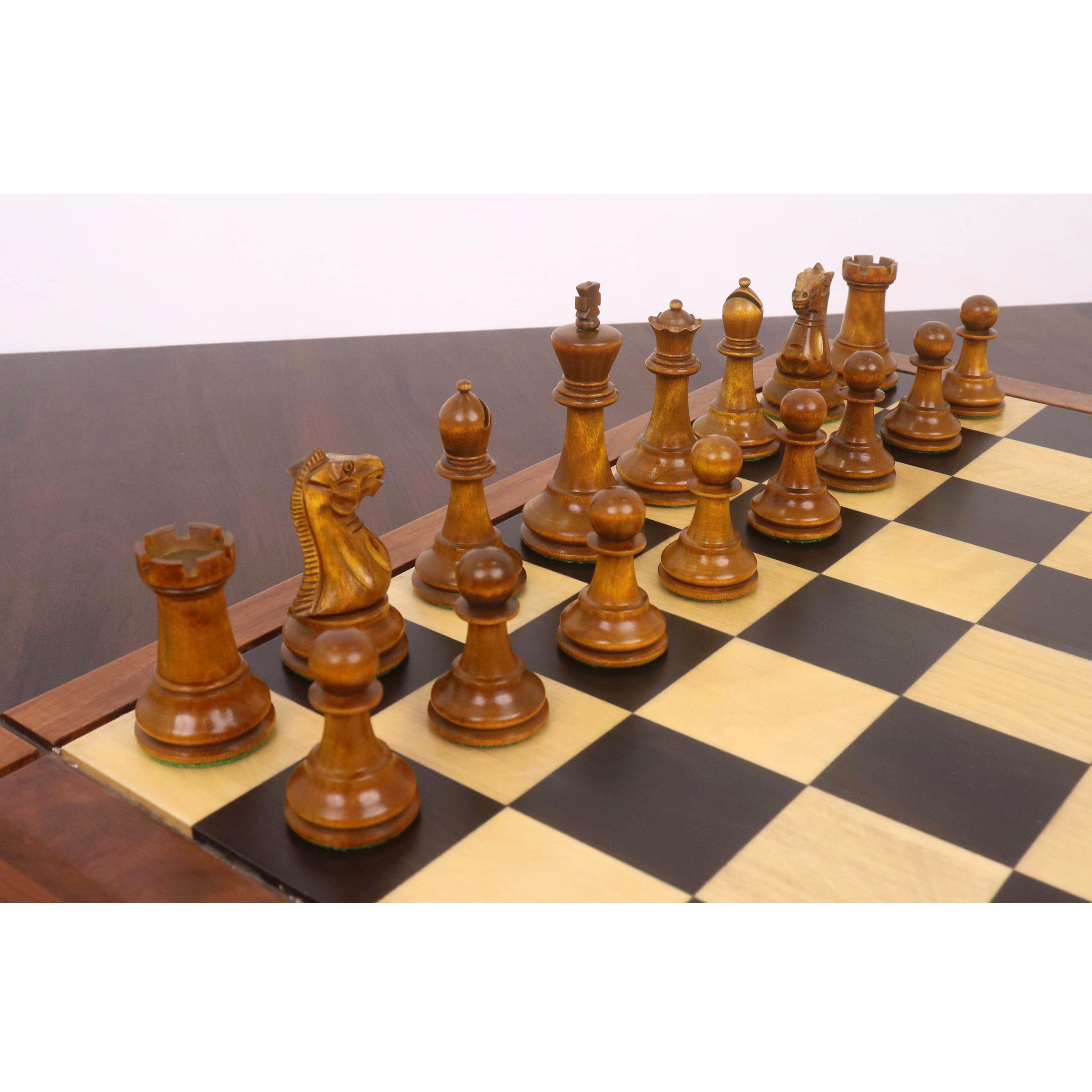 Ebonised Boxwood and Antiqued Boxwood chessmen with a 43mm king base