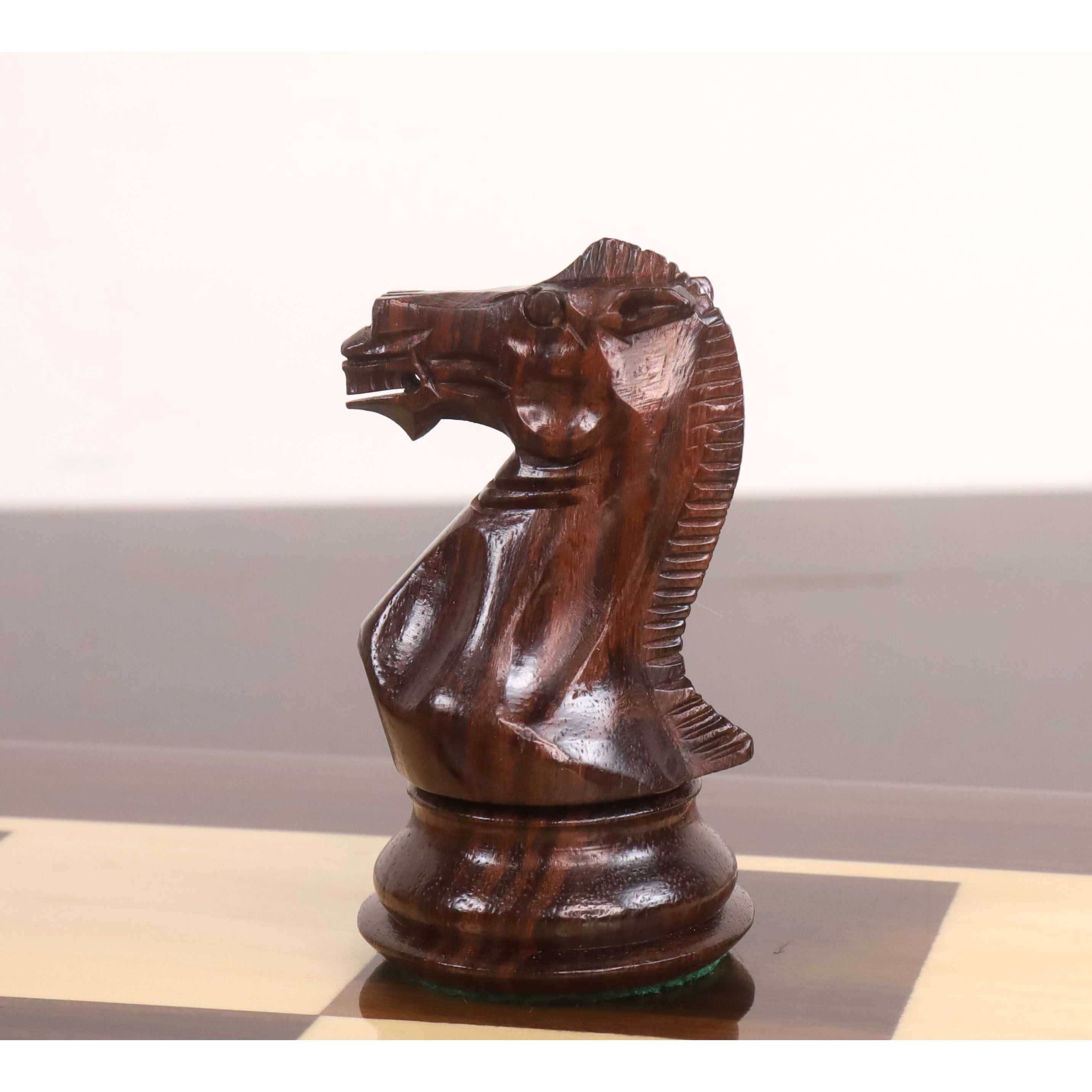 34 piece chessmen set in Rose Wood and Boxwood