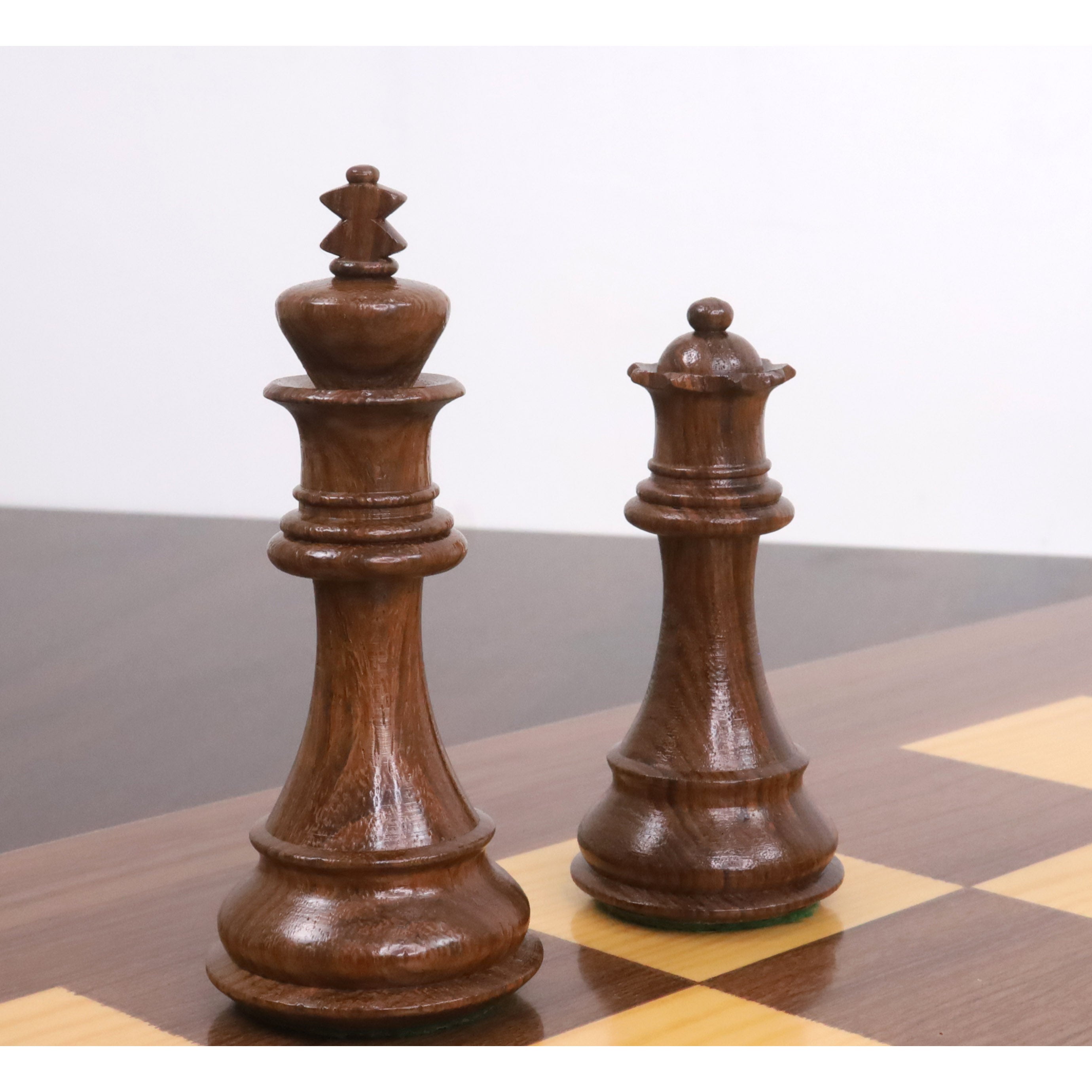 Golden Rosewood and Boxwood chessmen sized for 50 to 55 mm squares