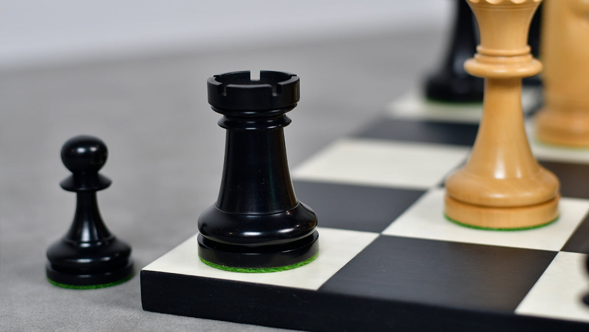 1904 American Chess Co. wooden chess pieces, 97mm king, Ebony finish