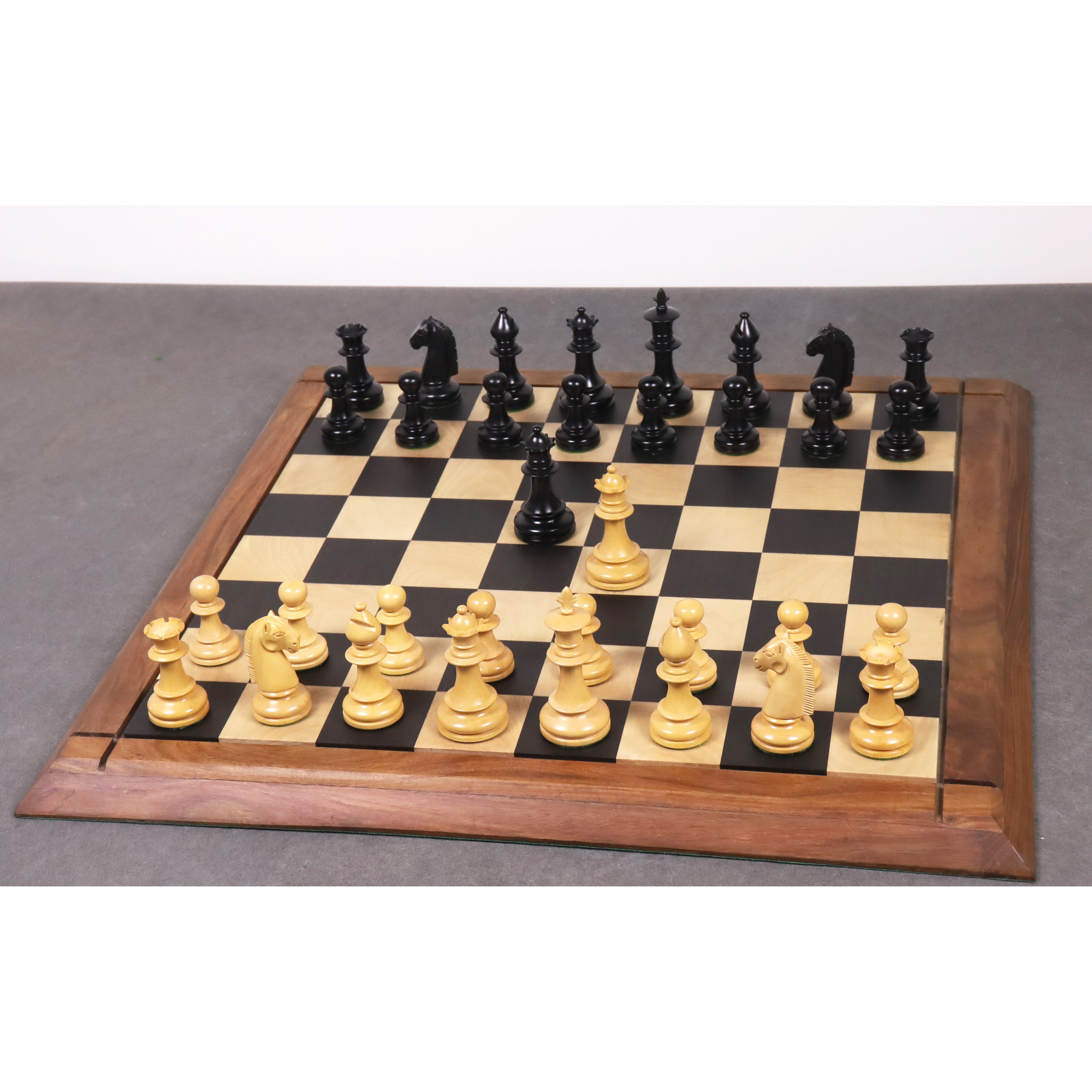 Persian Knight Staunton 89mm Chess Pieces