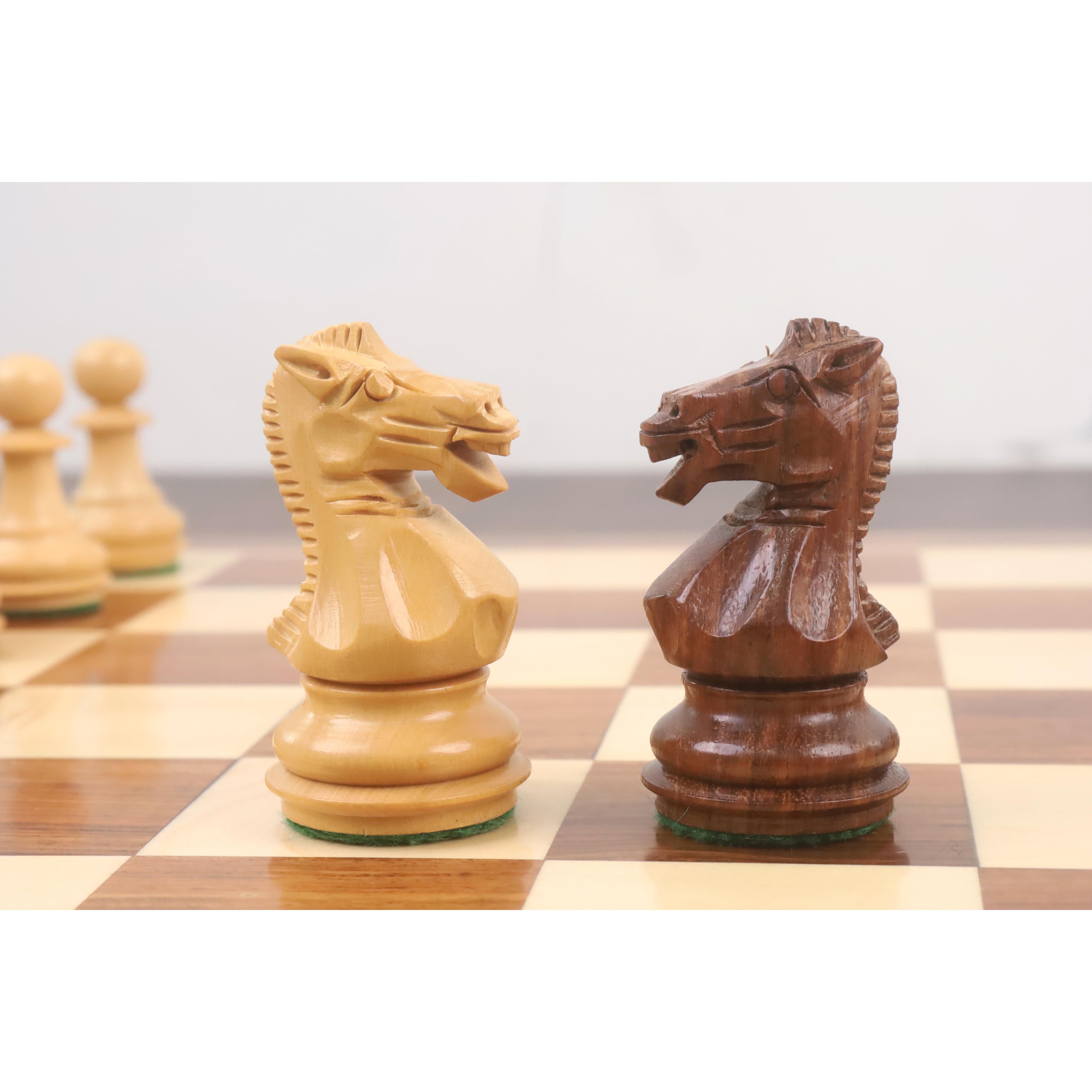 Golden Rosewood and Boxwood chessmen at 800 grams complete
