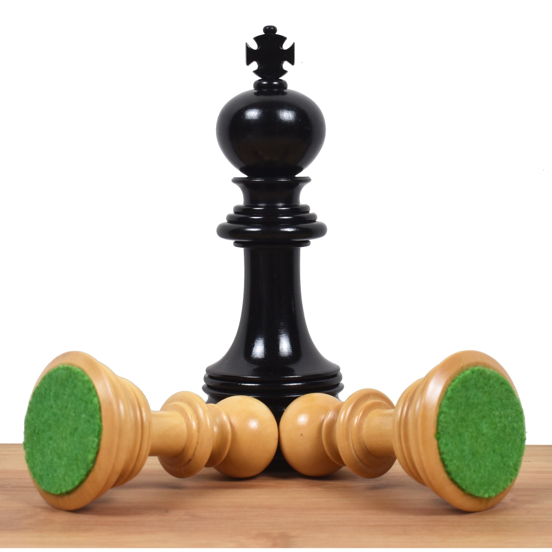 Arthur Staunton chess pieces in ebony, 116mm king