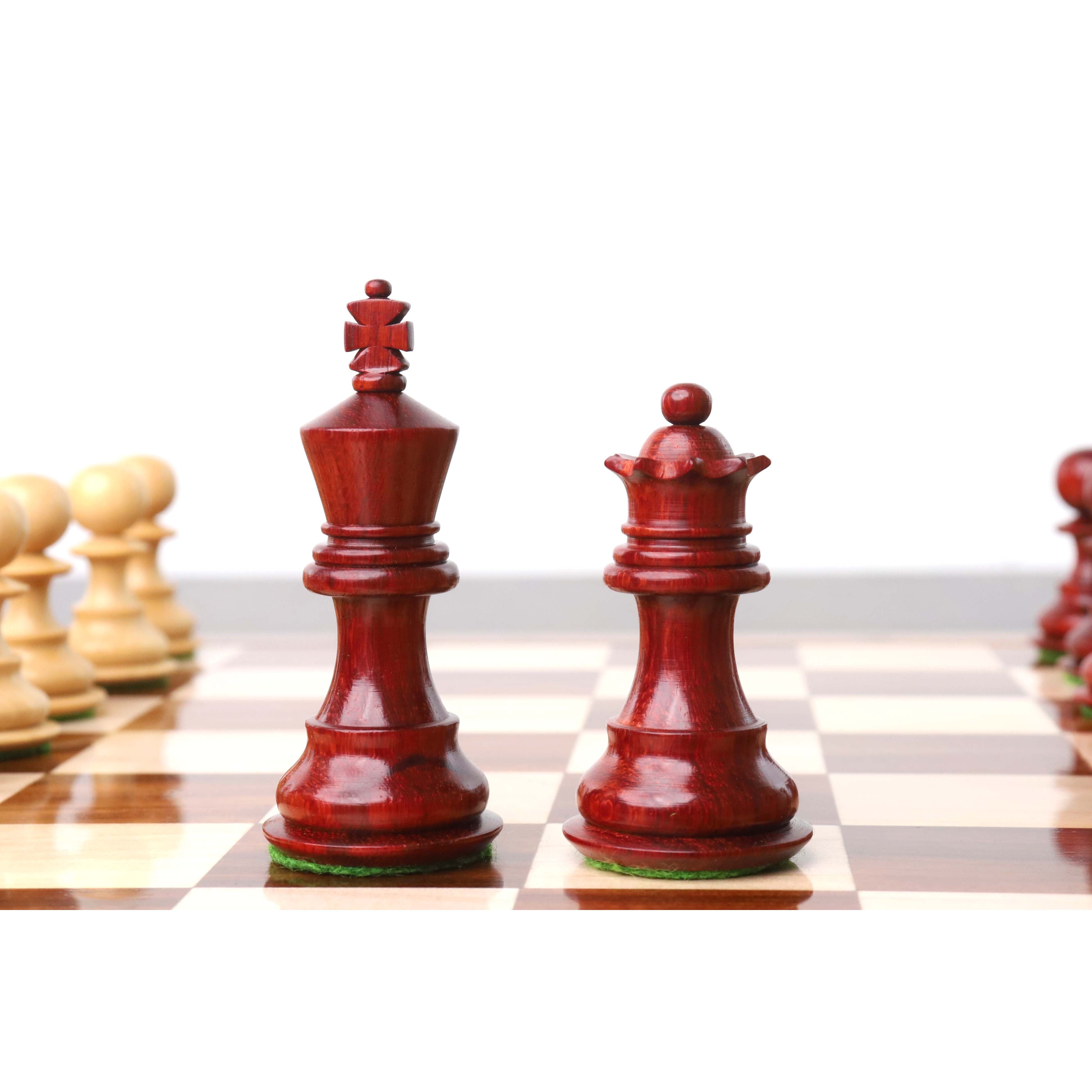 Bud Rosewood and Boxwood chessmen sized for 40 to 45 mm squares