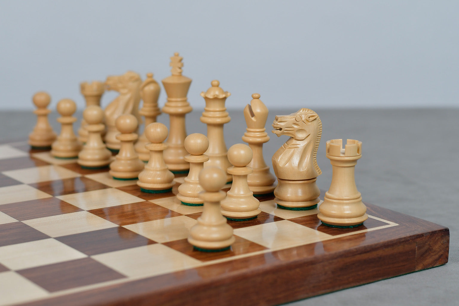 Hand turned sheesham and boxwood Staunton chess pieces with a 30mm king base