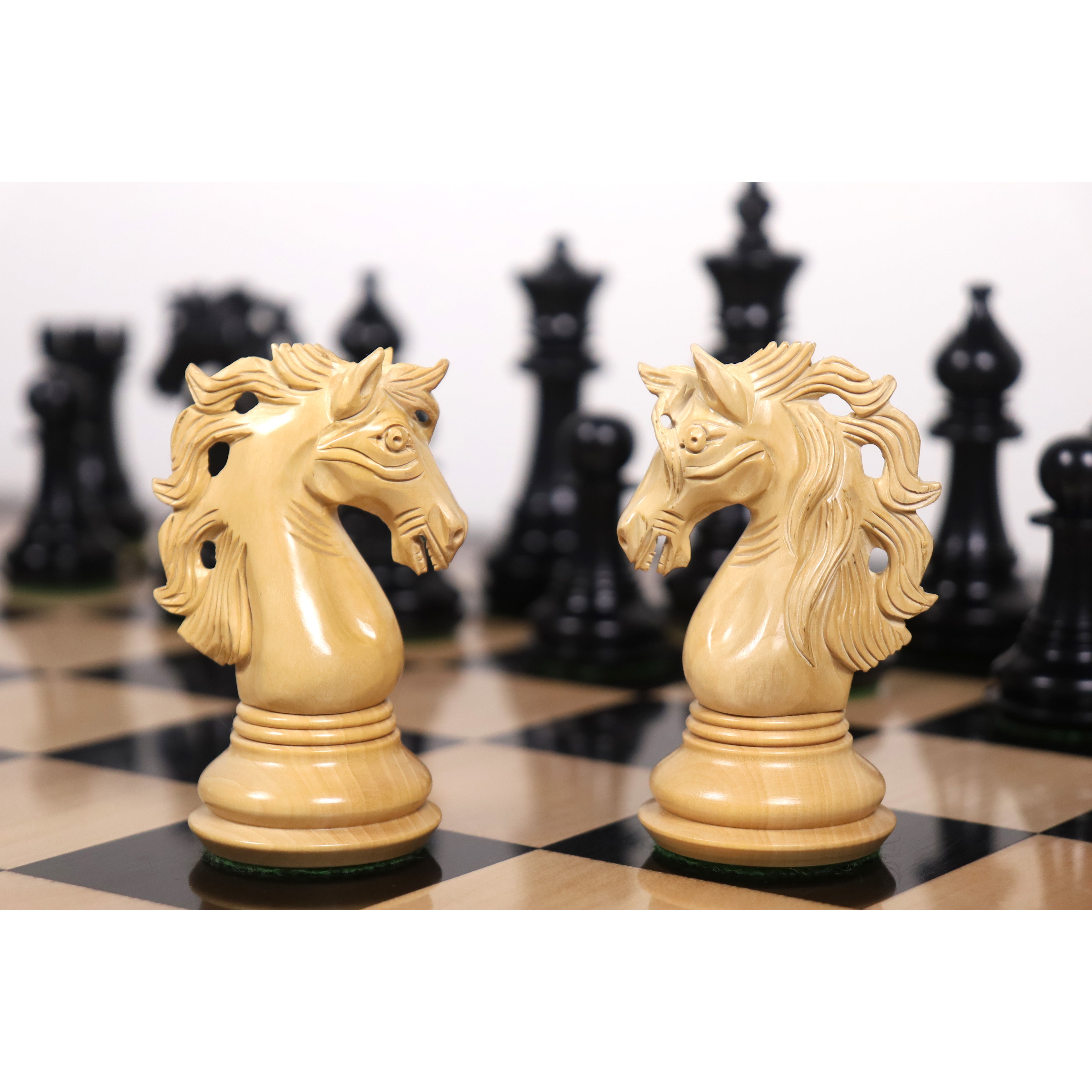 Spartacus Staunton chess pieces in ebony wood, 117mm king