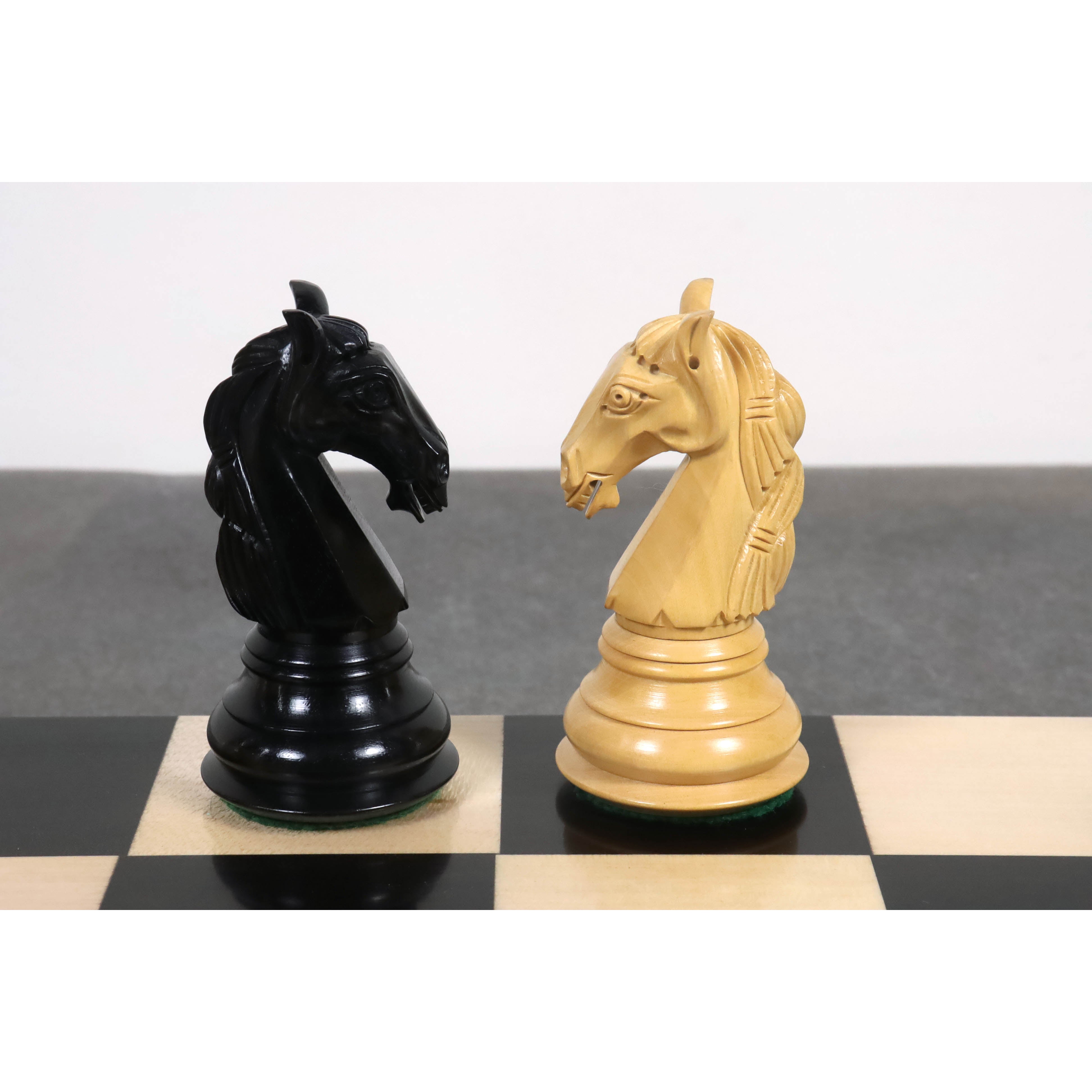 Ebony and boxwood Rare Columbian chessmen