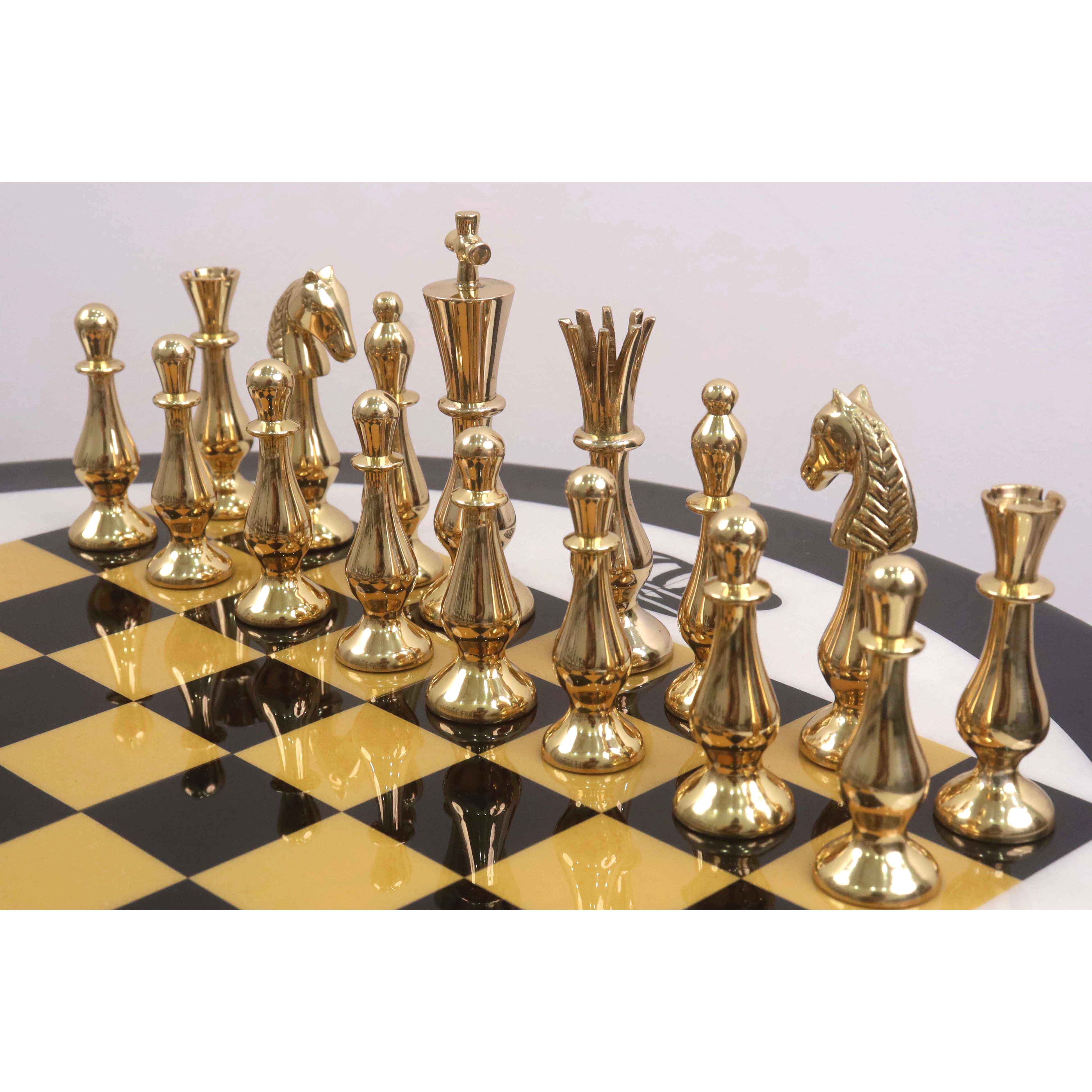 Metallic Grey and Metallic Gold chessmen with a 26mm king base