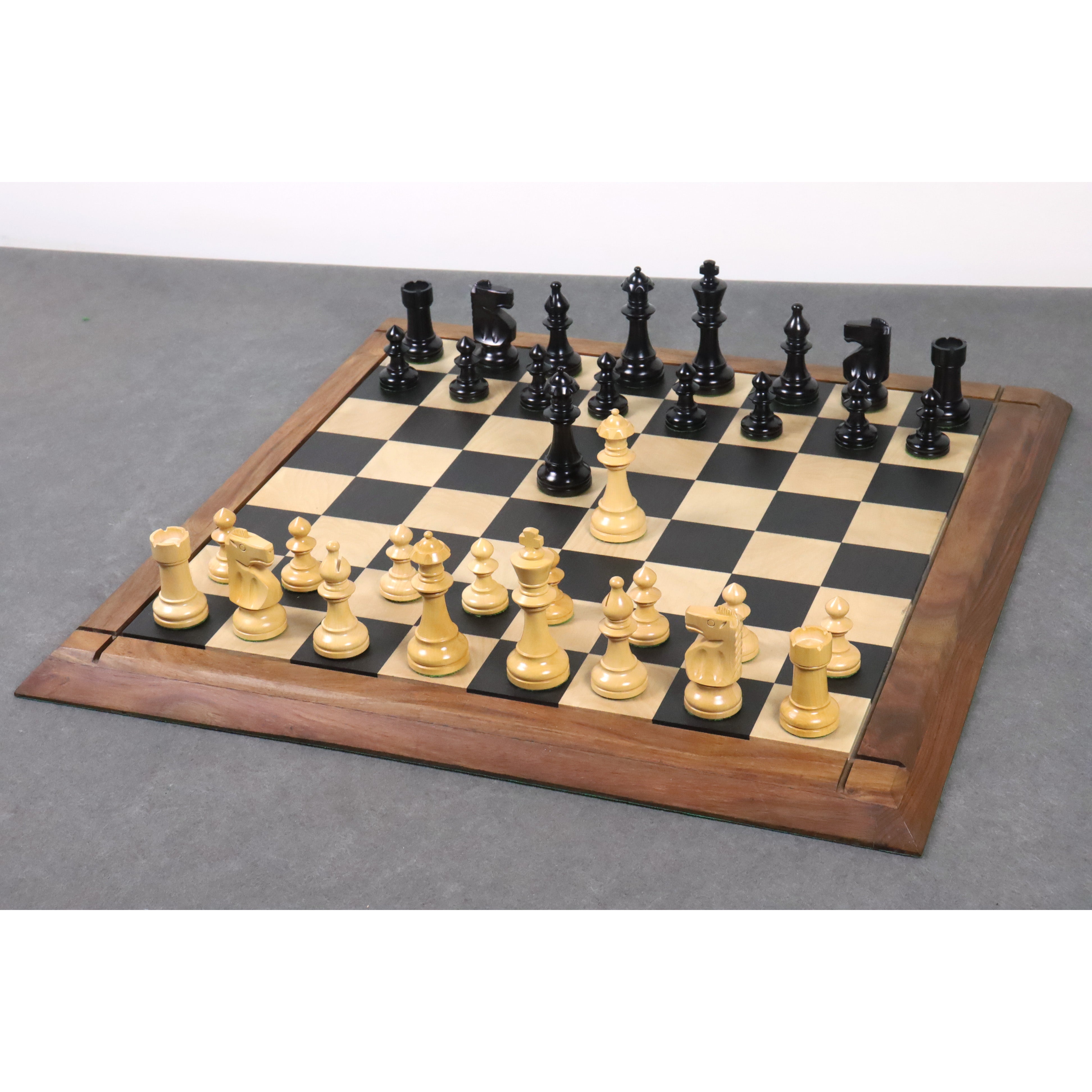 W. T. Pinney Staunton 95mm Chess Pieces