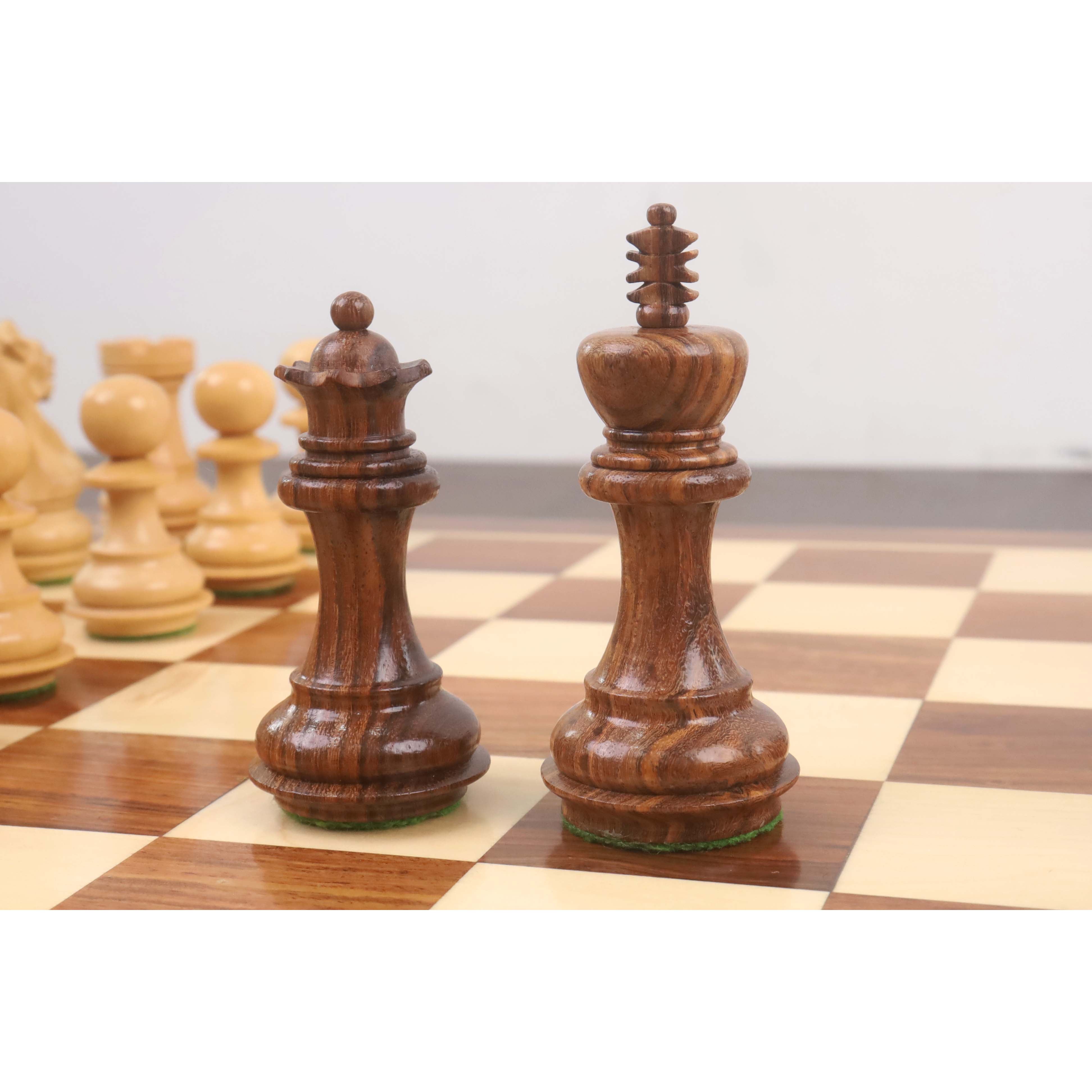 Knight and rook from the Golden Rosewood chessmen