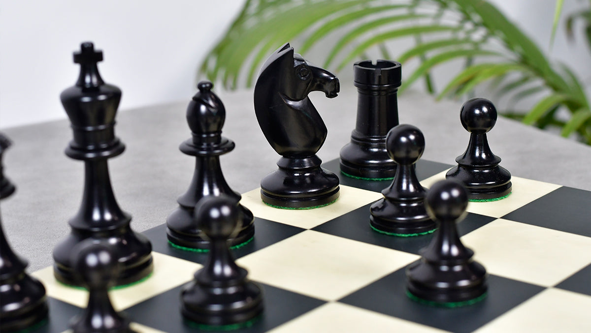 Reproduction 1962 Stockholm Interzonal chess pieces, 34 pieces with two spare queens