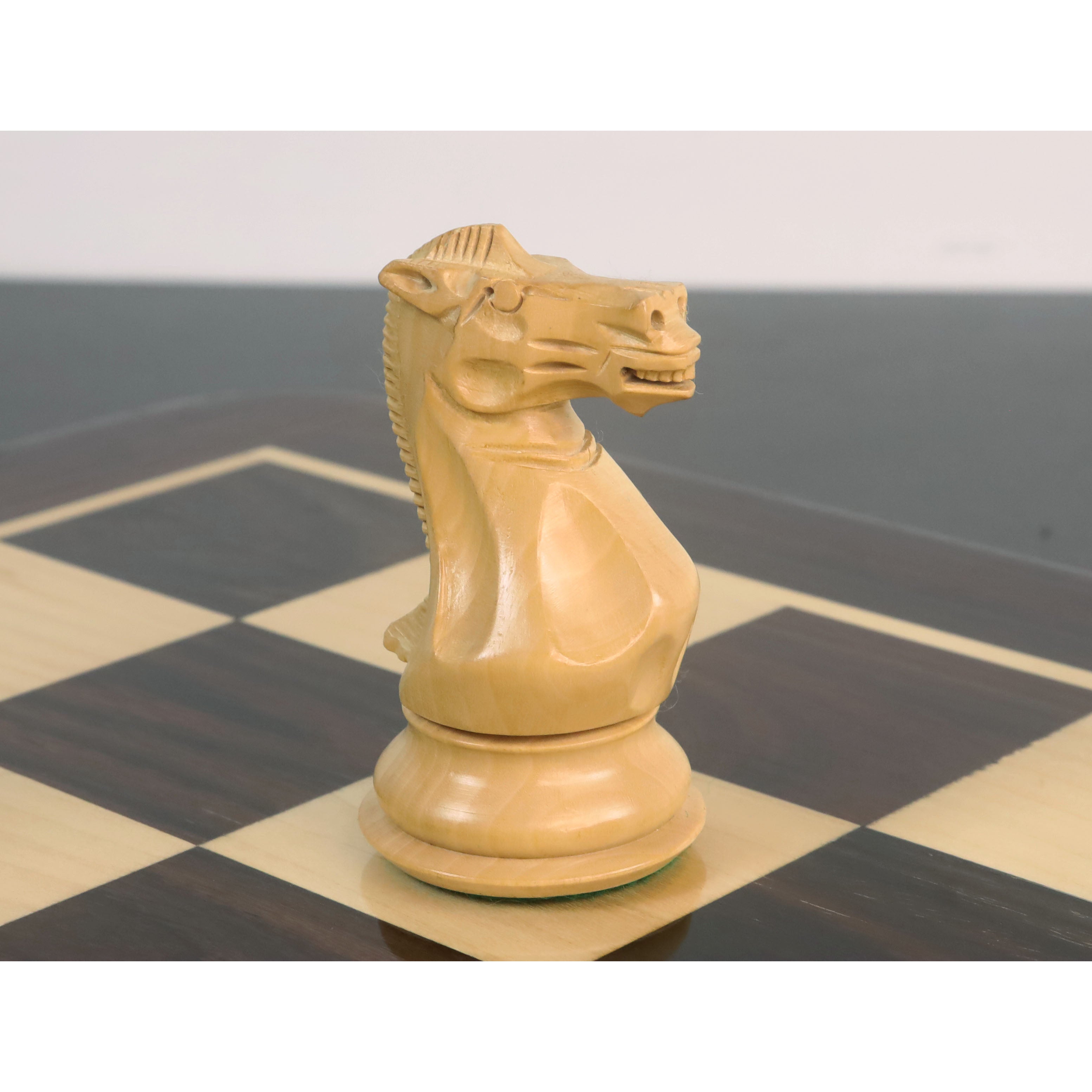 Rose Wood and Boxwood chessmen with a 44mm king base