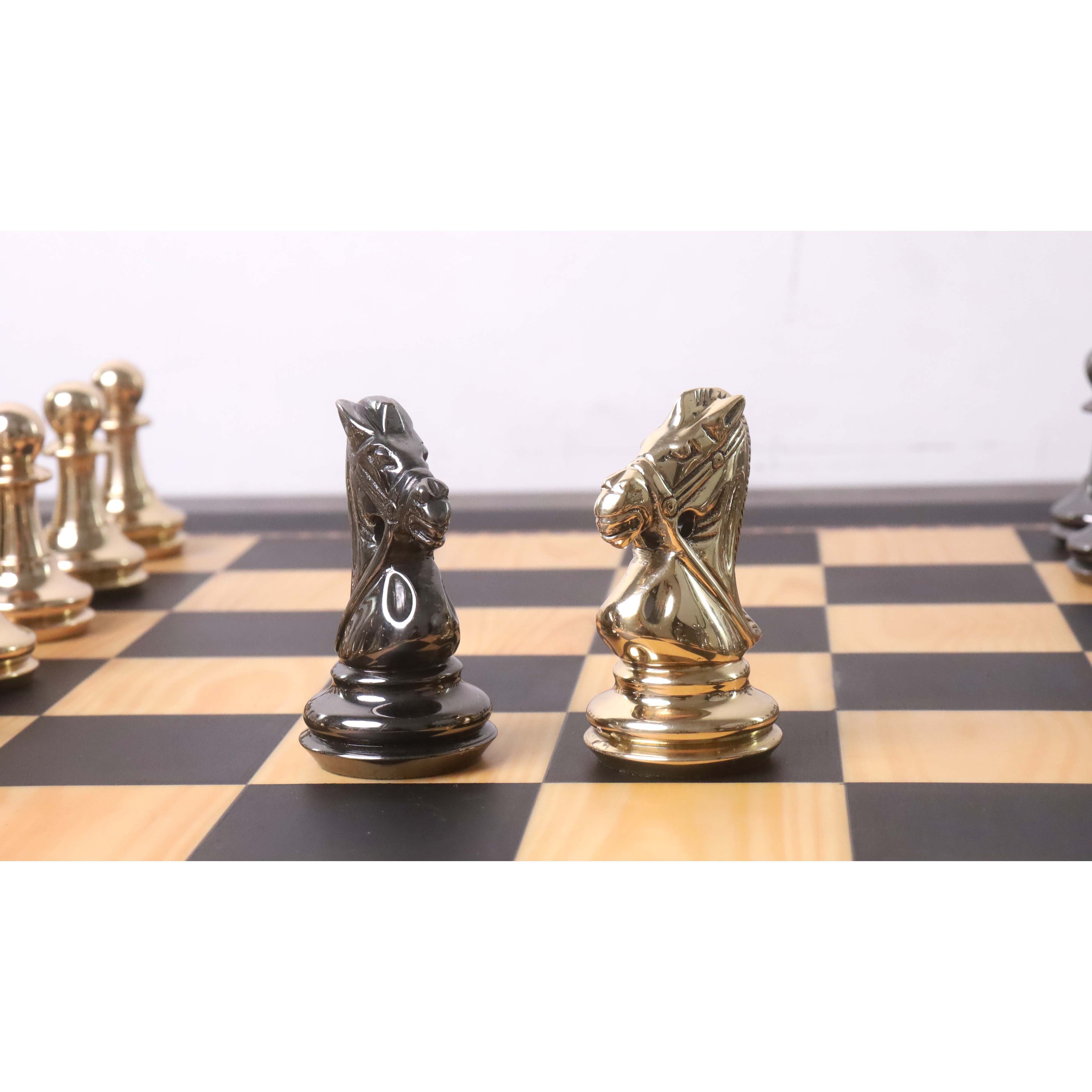 Knight and rook from the Metallic Gold and Grey chessmen