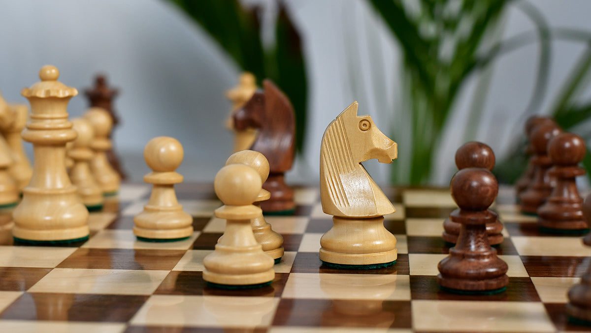 Tournament series Staunton chess pieces, sheesham and boxwood, 34 piece set