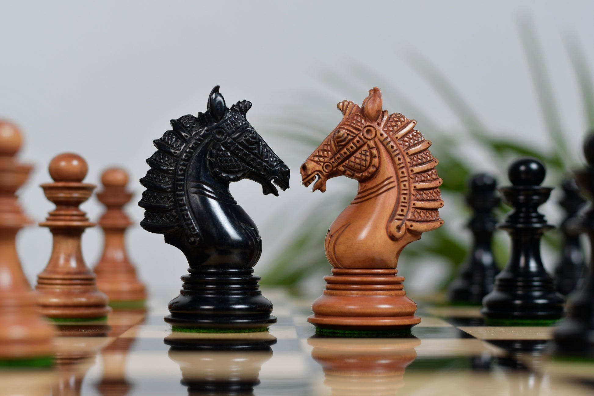 Sikh Empire chess pieces Khanda finial on the king