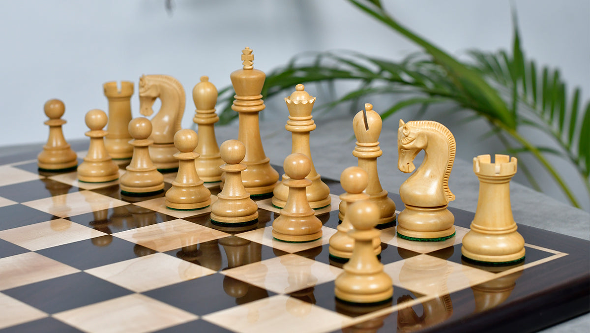 Full 34 piece Leningrad Club Sized chess set in rosewood and boxwood, Sterling Chess Australia