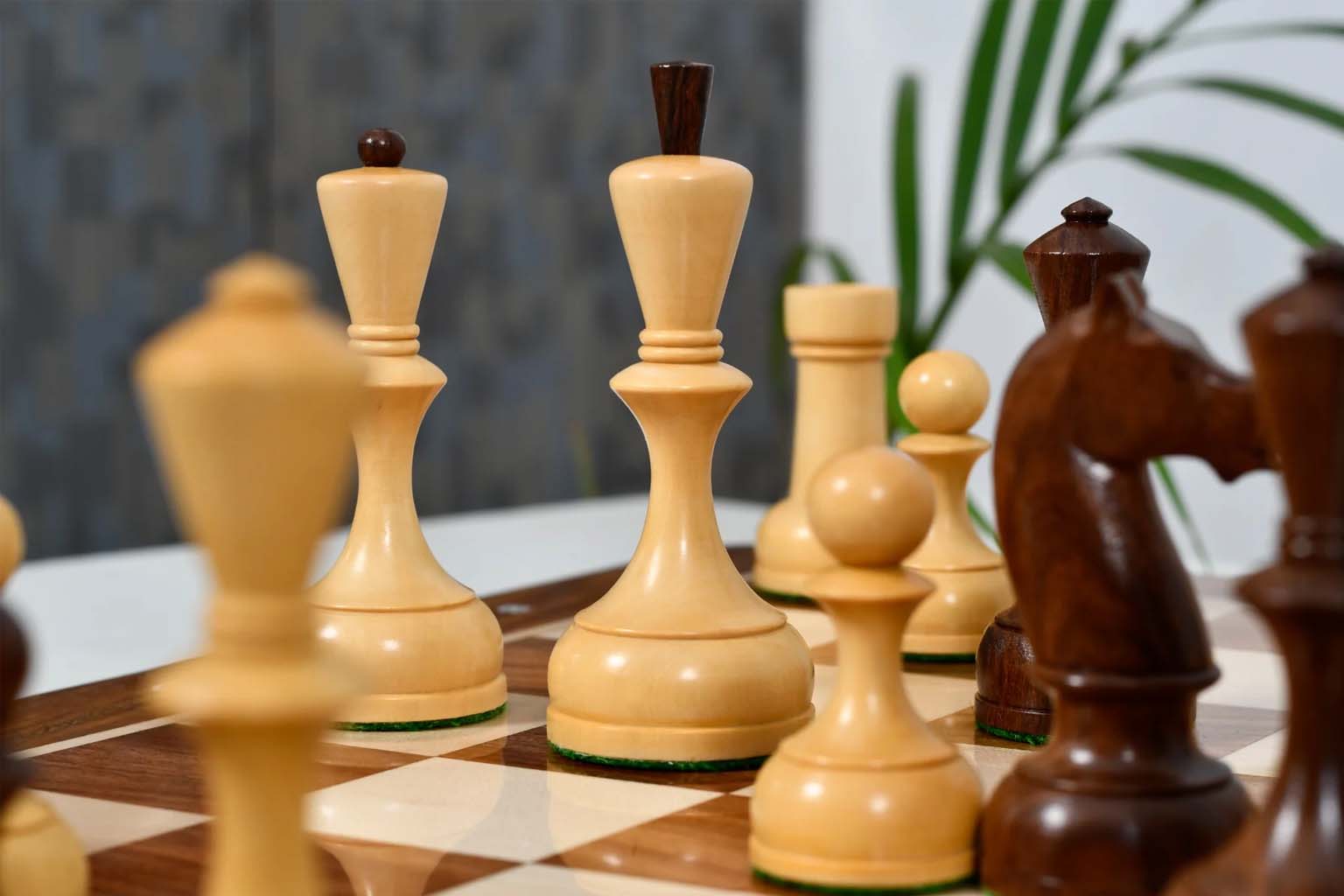 Full 34 piece 1935-60 Soviet Era chess set in sheesham and natural boxwood, Sterling Chess Australia