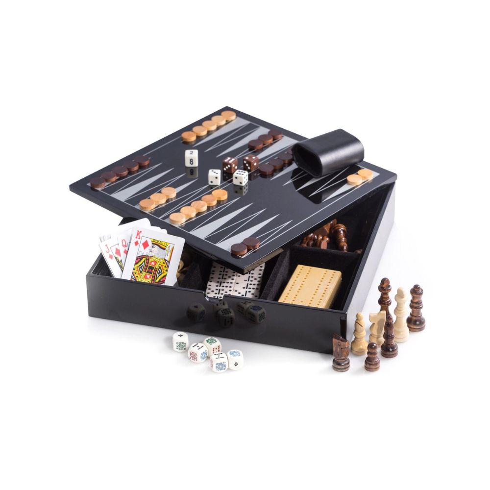 BeyBerk International Multi Game Set