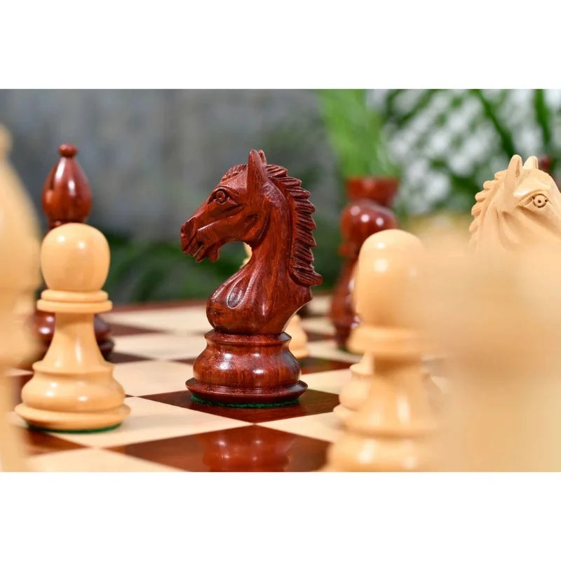Derby Knight Chess Set