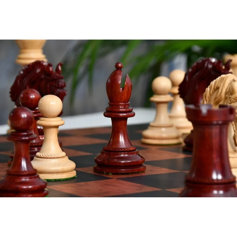 Chess Bazaar Excalibur Series Chess Pieces (Bud Rosewood/Boxwood) With 48cm Black Anigre & Red Ash Burl Borderless Chess Board