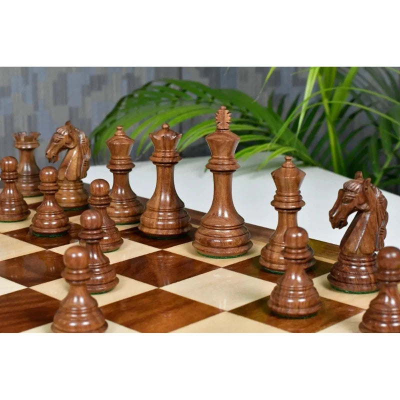 New Columbian Series 53cm Chess Set