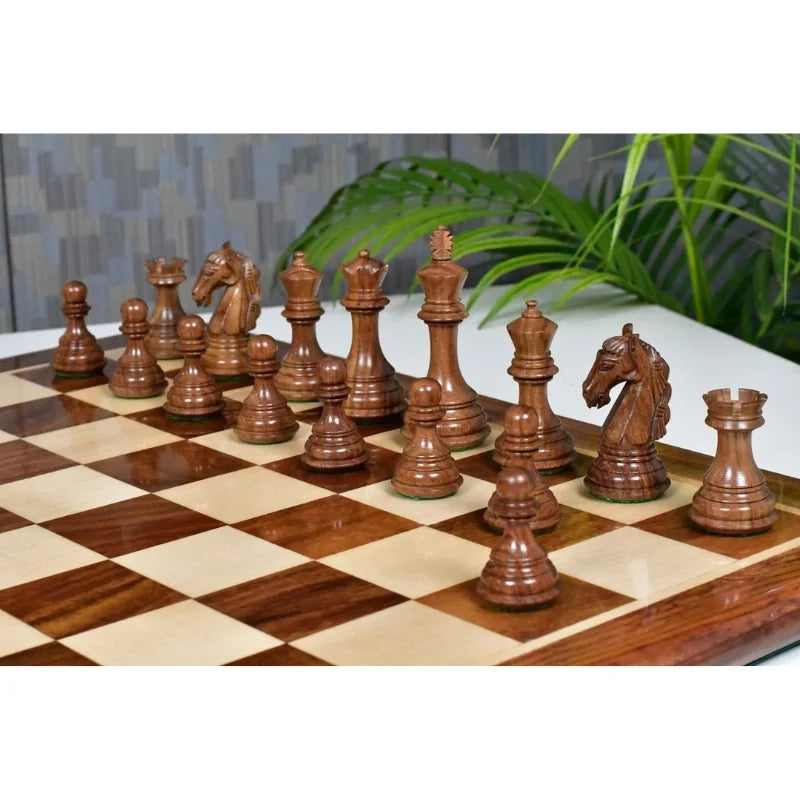 New Columbian Series 53cm Chess Set