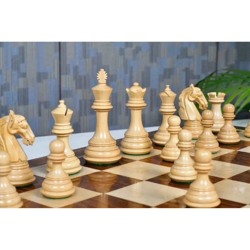 New Columbian Series 53cm Chess Set